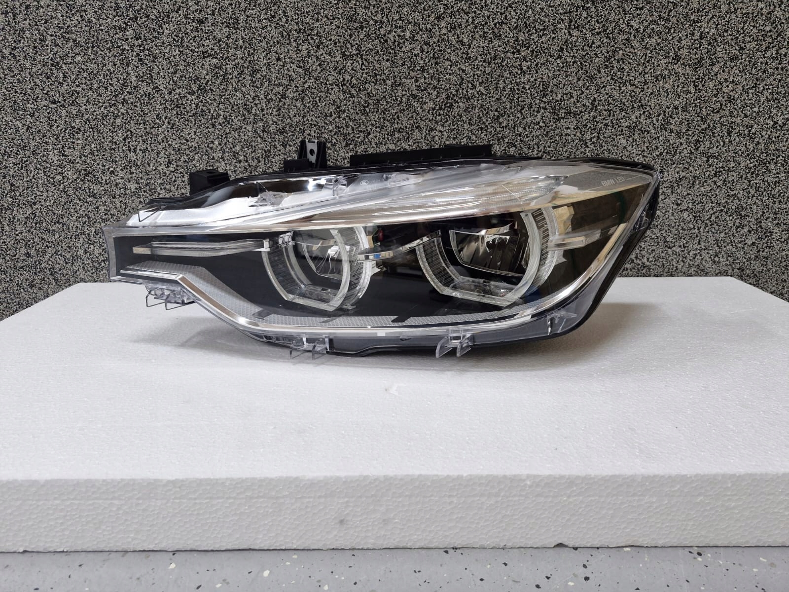 light left Bmw 3 F30 F31 LIFT FULL LED