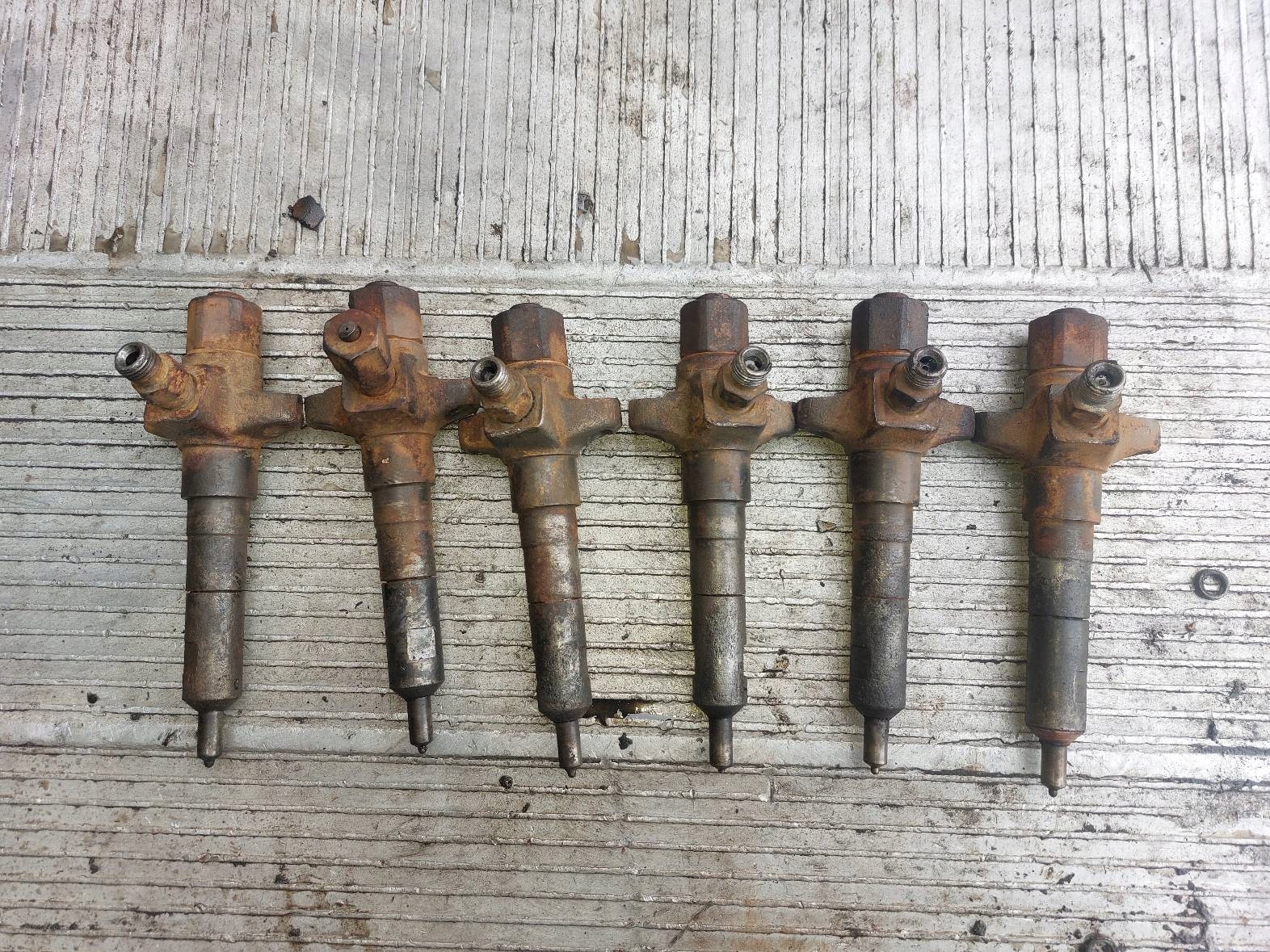 WTRYSKI KOMPLET WTRYSKÓW STAR 200