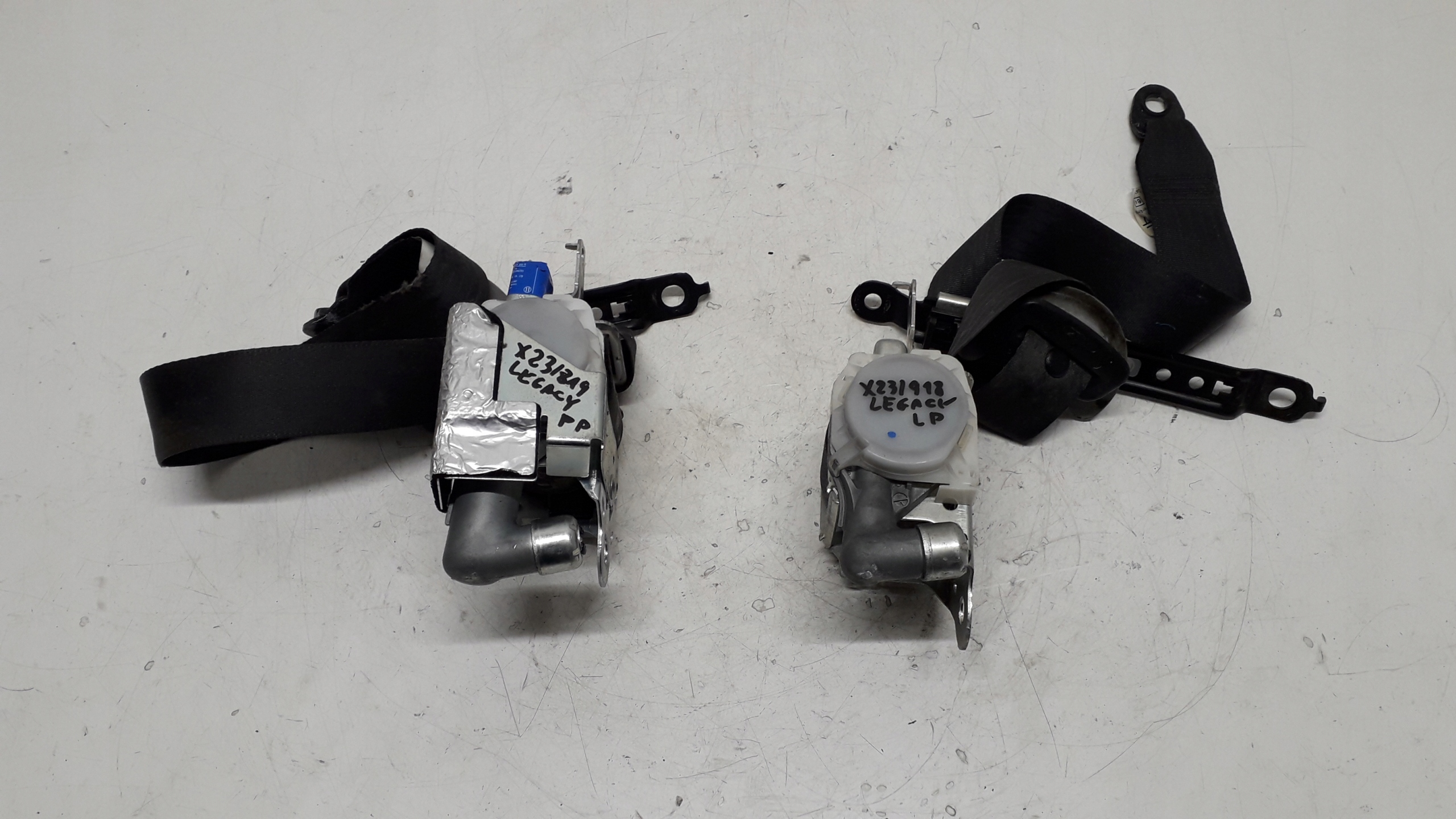 SUBARU LEGACY V OUTBACK IV PAS BEZPIECZEŃSTWA PRZÓ