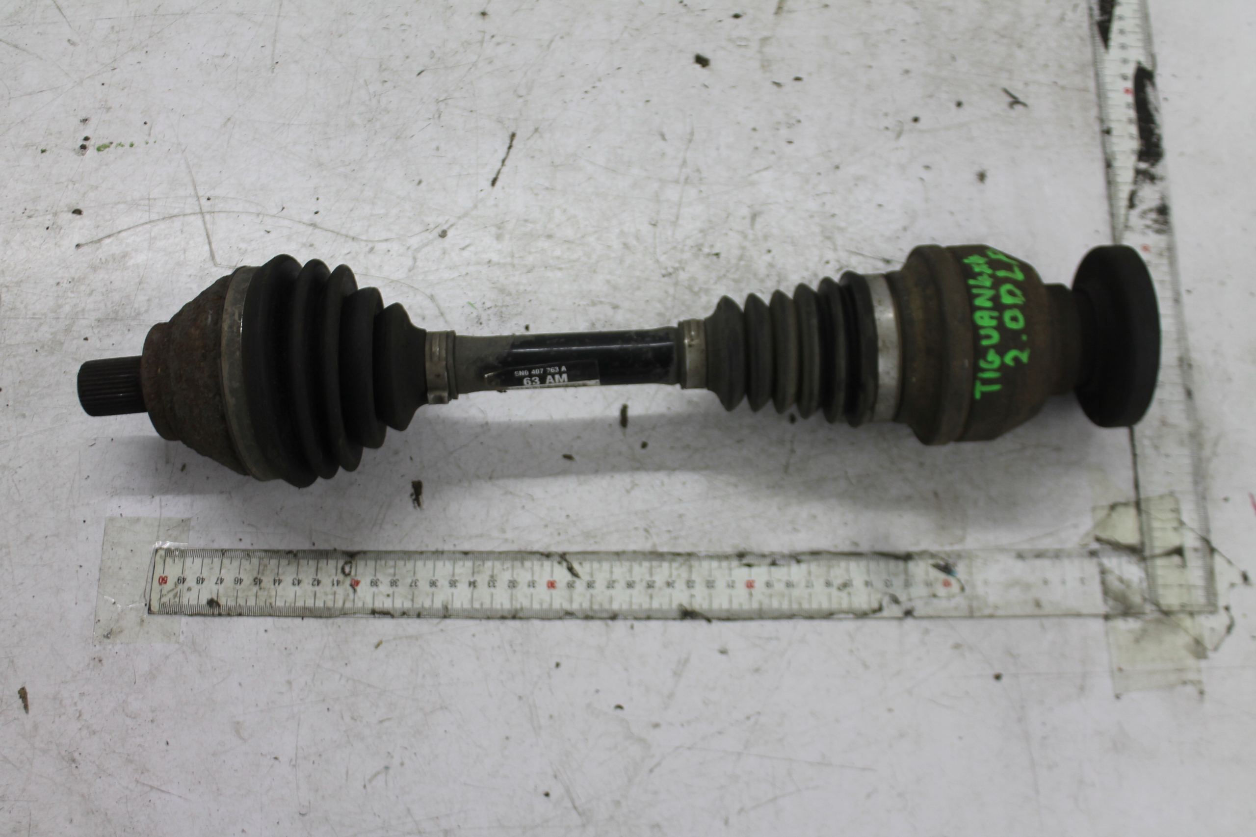 semi-axis left front 5N0407763A TIGUAN 5N 2.0 TDI 07