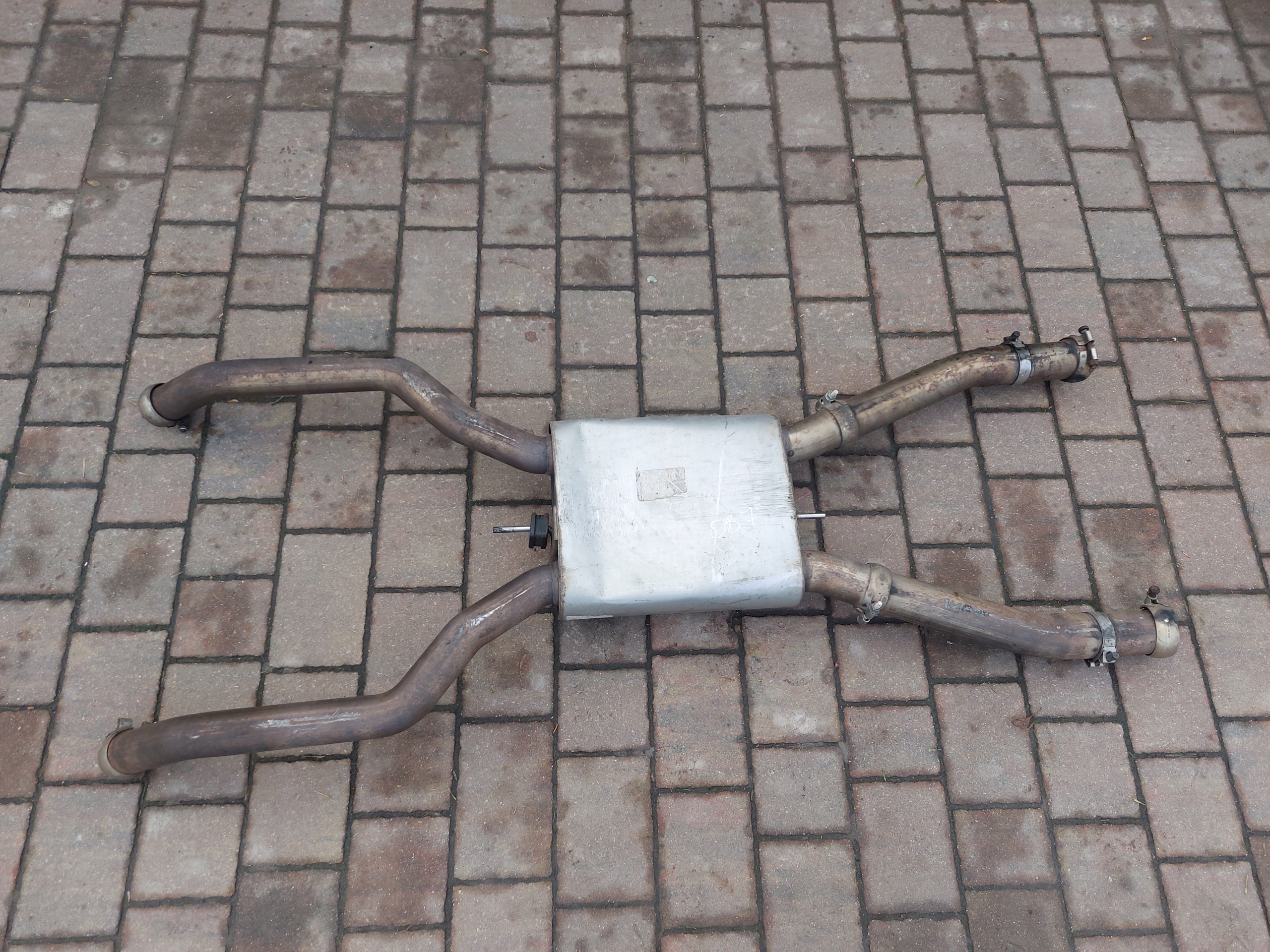TLUMIK mitte ASTON MARTIN VANTAGE DB7 4.7