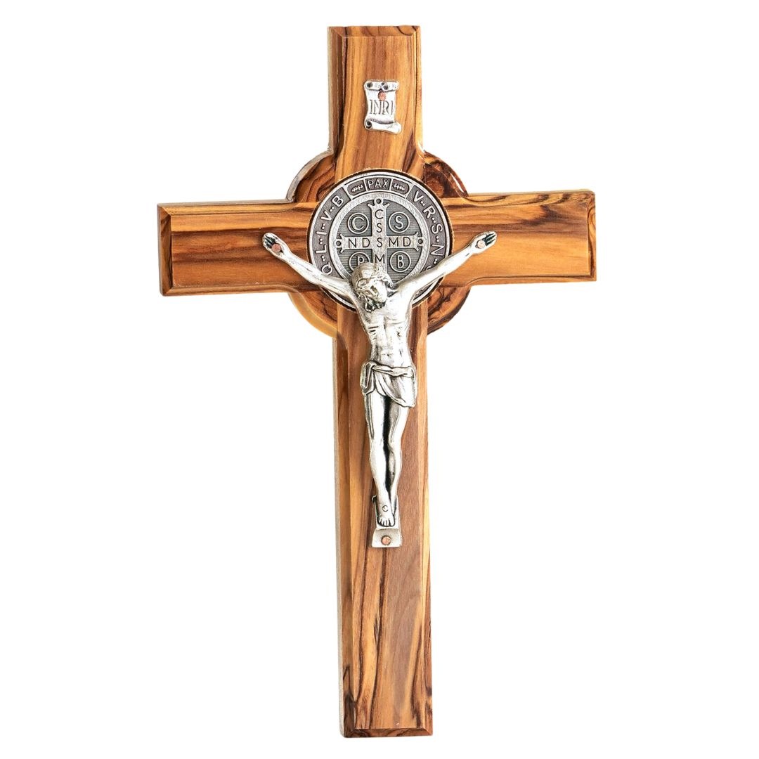 Kříž sv. Benedikta z olivového dřeva 16 cm, ruční výroba
