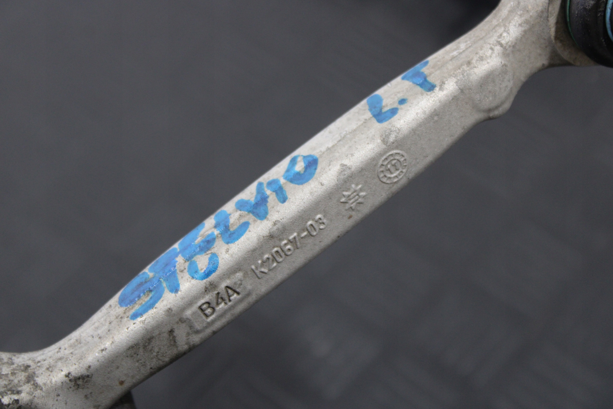 Querlenker links heck ALFA ROMEO STELVIO