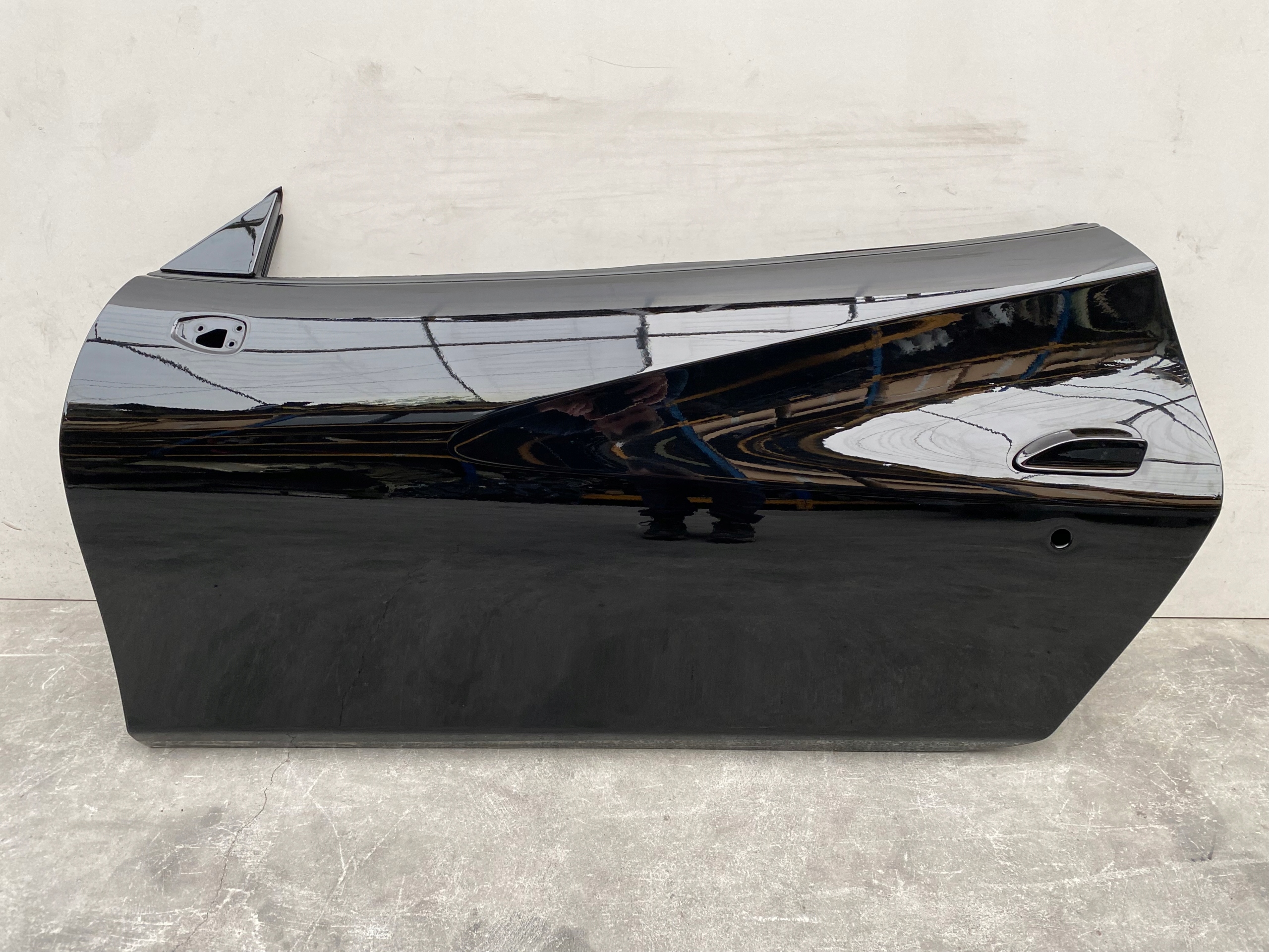 FERRARI F8 Tributo DRZWI LEWE DOOR LEFT F142