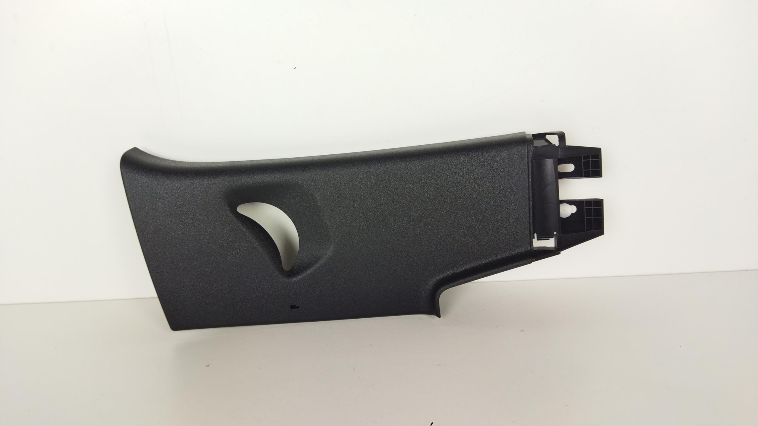 AMAROK LIFT КРЫШКА СТОЙКИ ЛЕВАЯ 2H7867241F