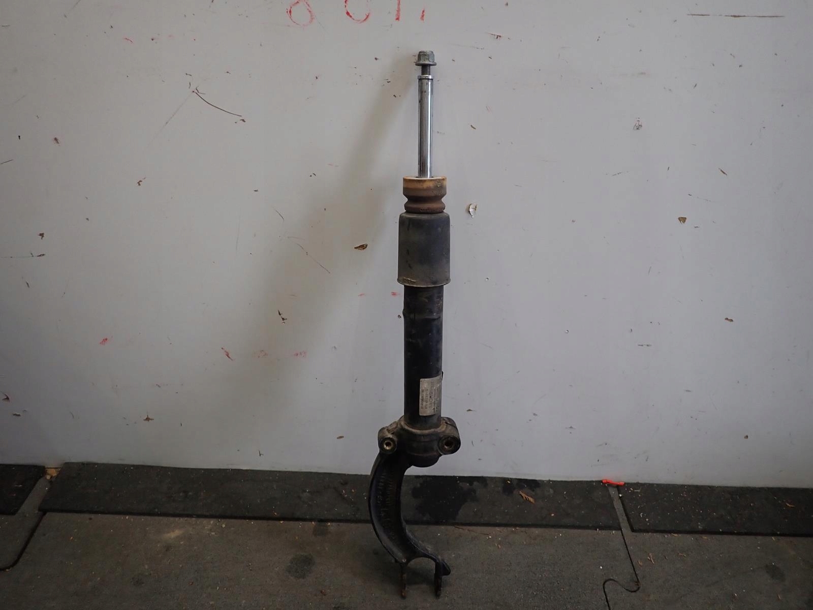 shock absorber McPherson left front AUDI A4 B8 A5 08