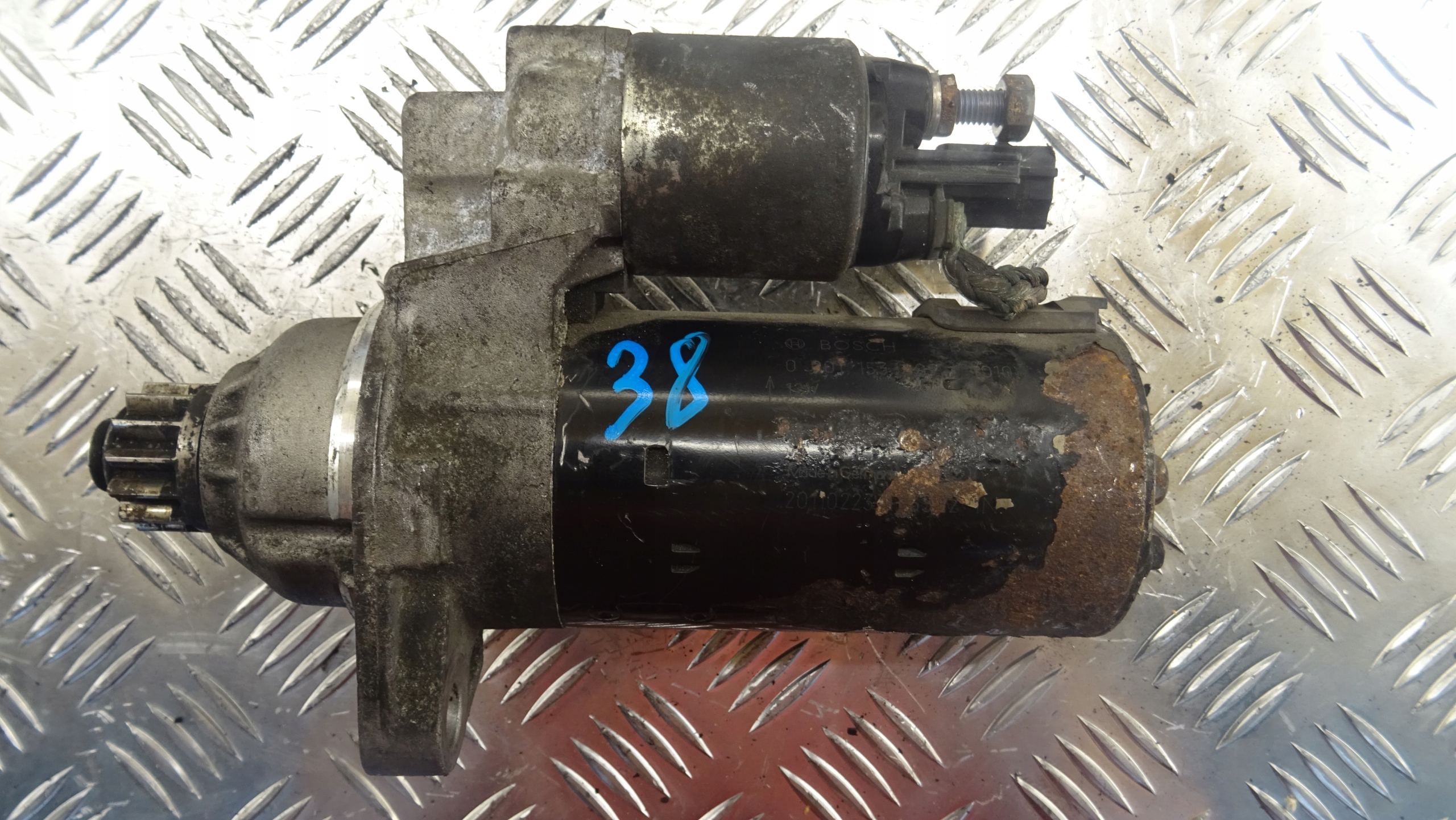 starter VW PASSAT B7 2.0TDI 02M911024C NR38
