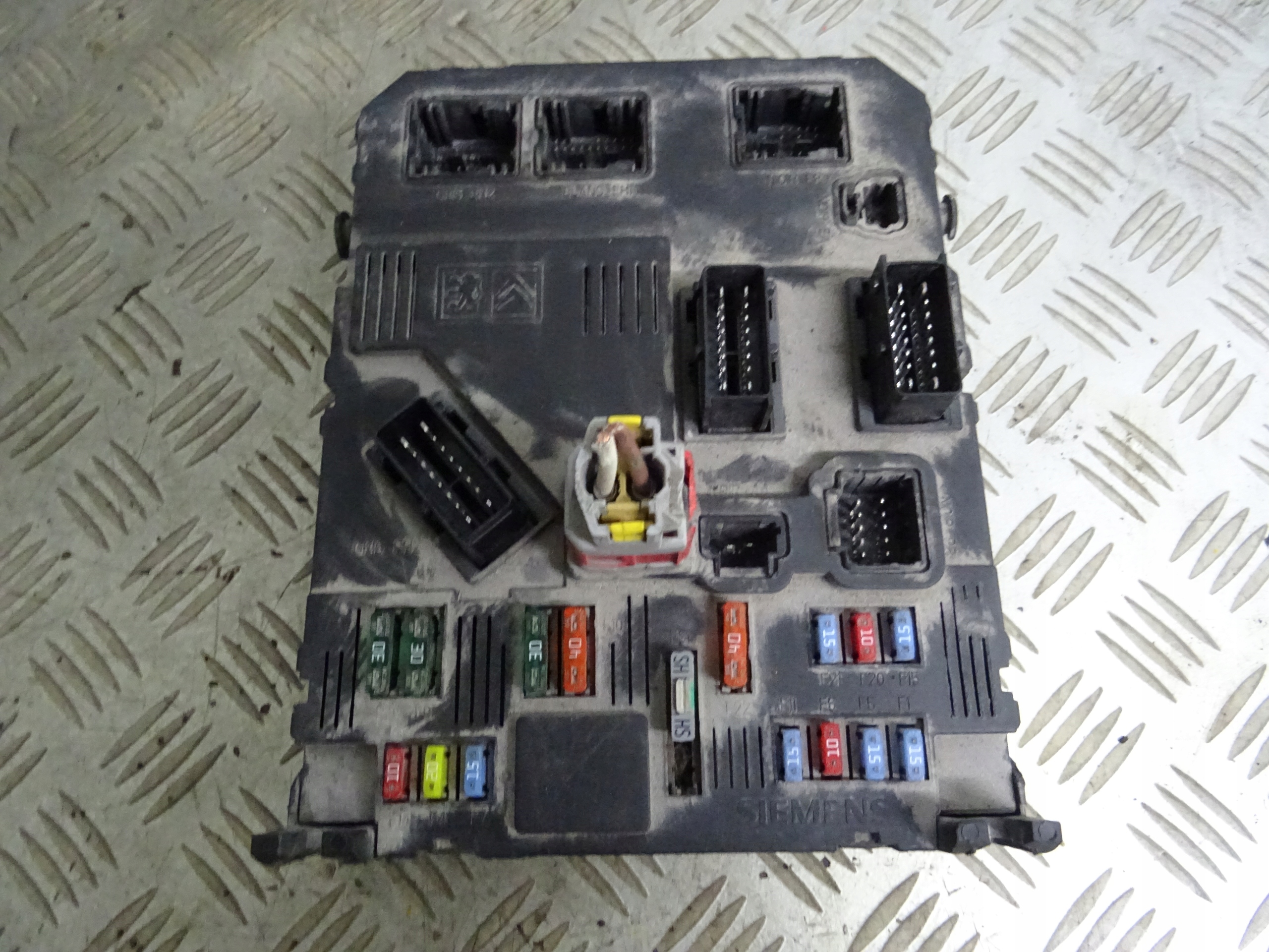 MODUŁ BSI CITROEN PEUGEOT S118085320C