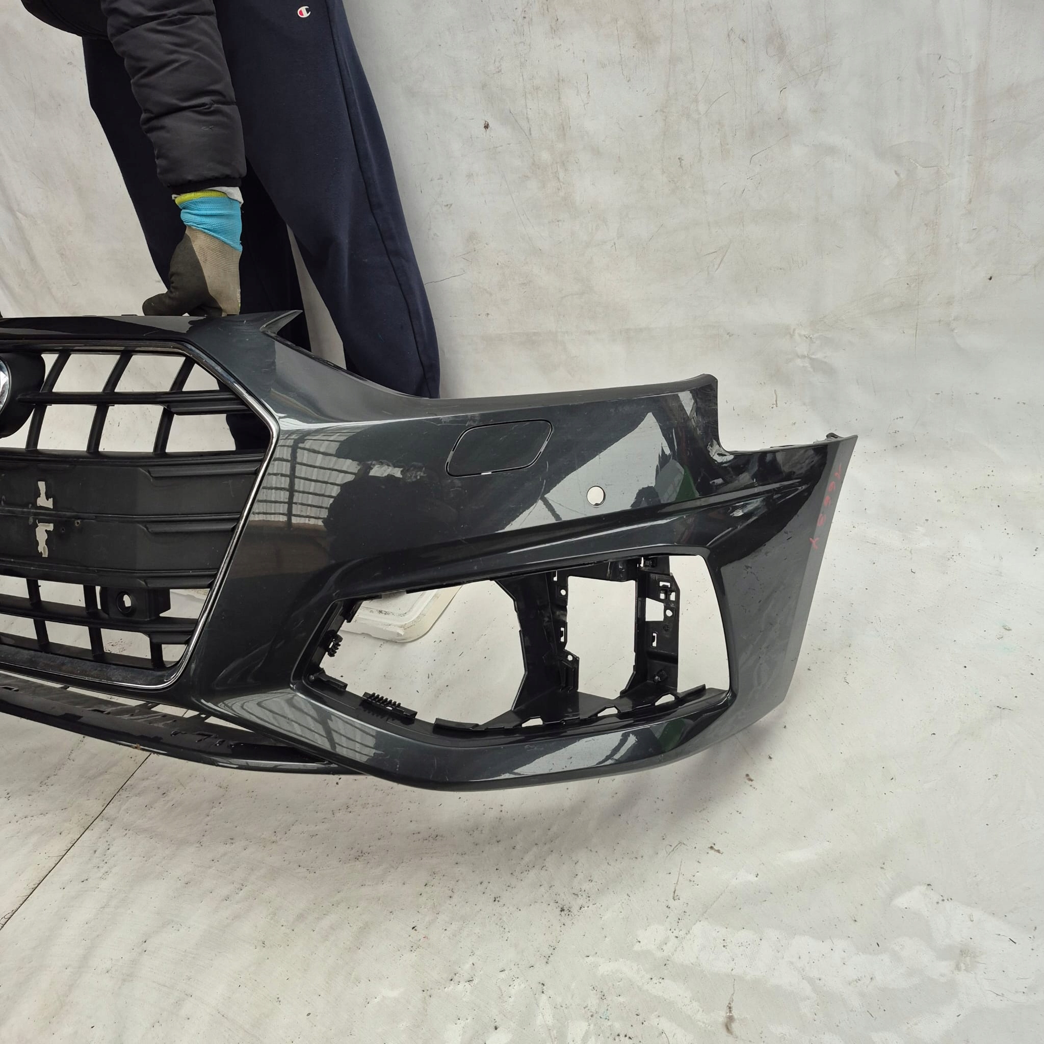 AUDI A4 B9 8W LIFT 19-24 bumper front front washer PDC