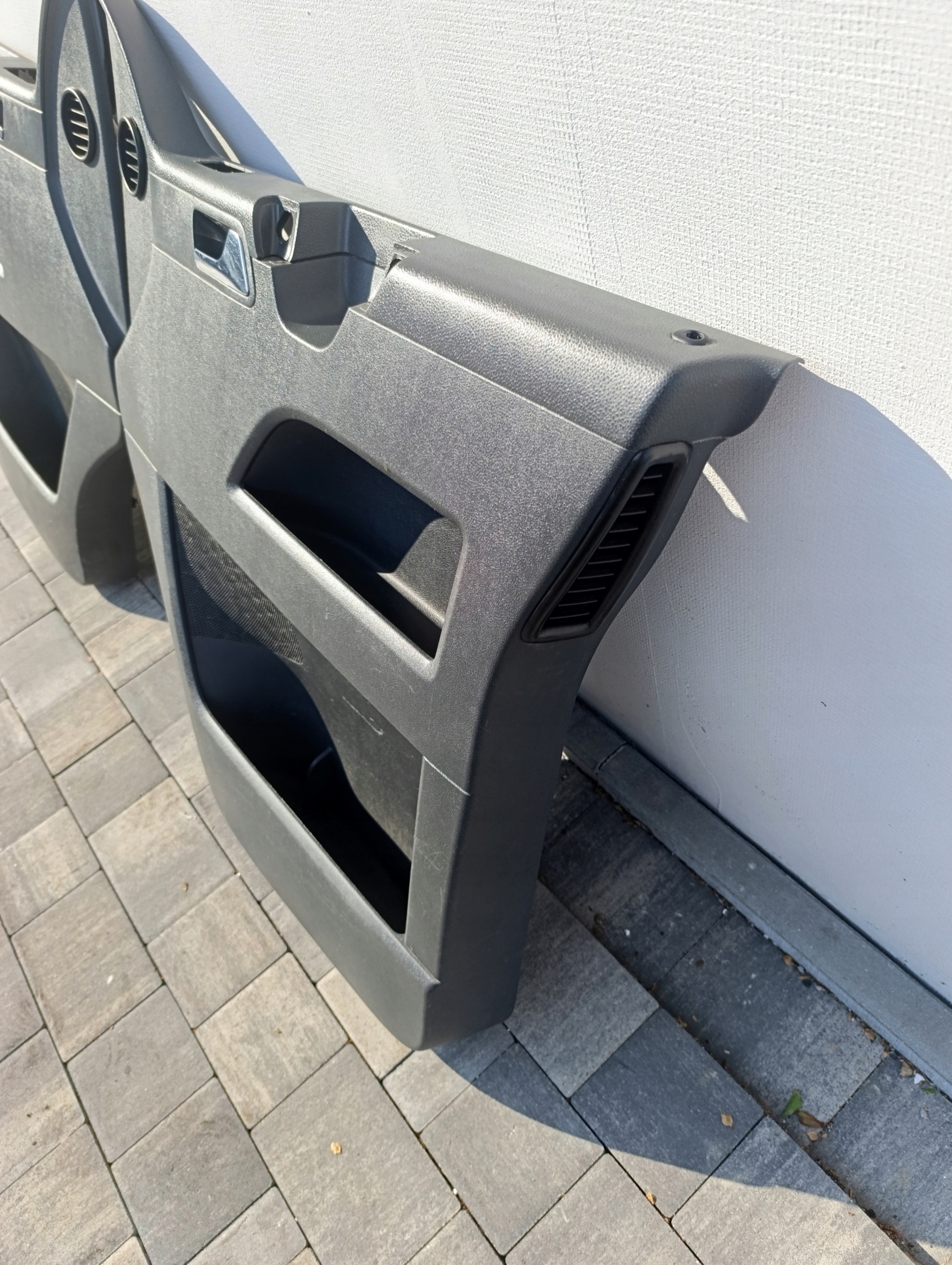 VW T5 side upholstery door left right KIEROWCA PASAZER front ANTARCYT