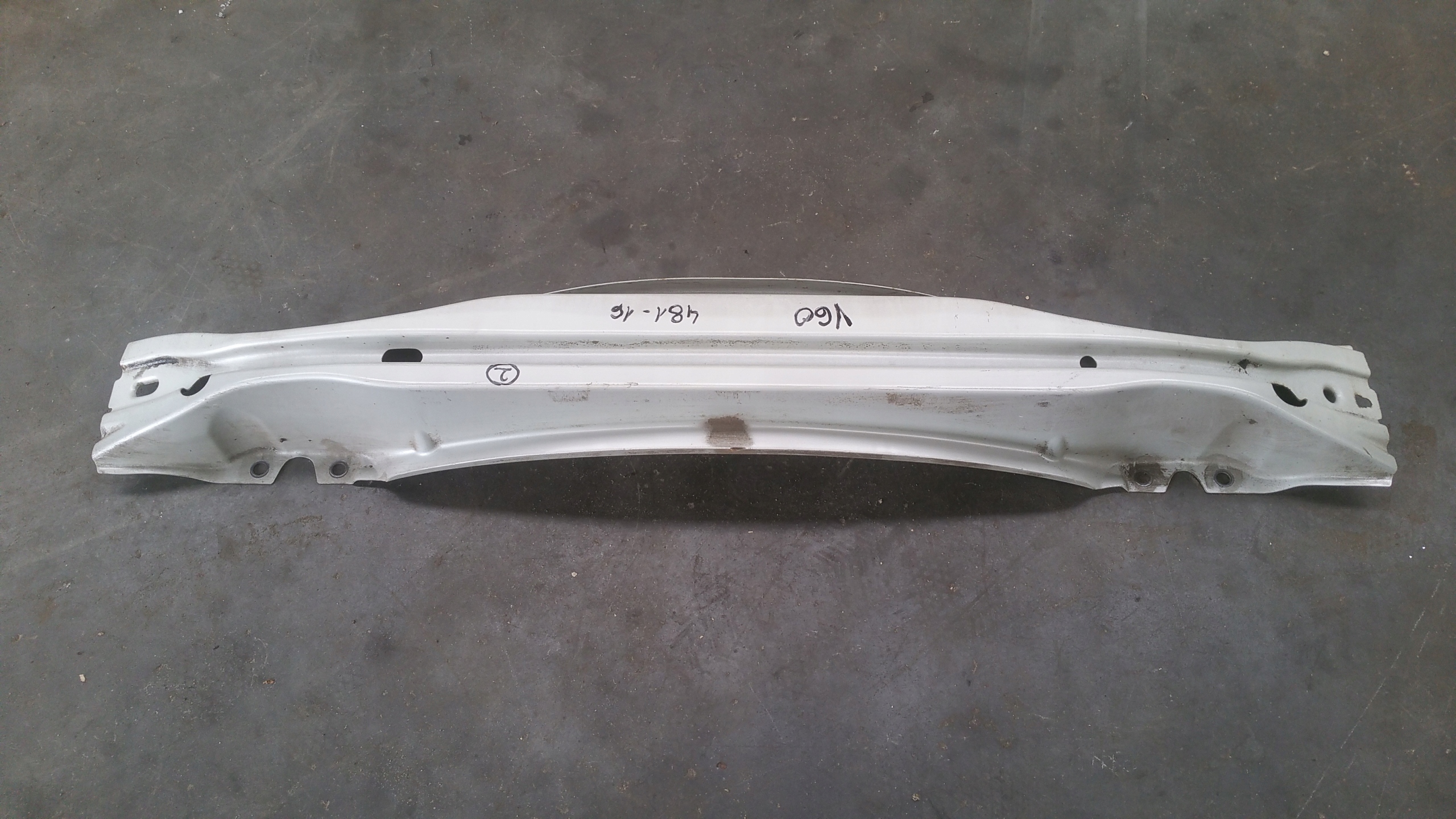 bumper support rear part Volvo V60