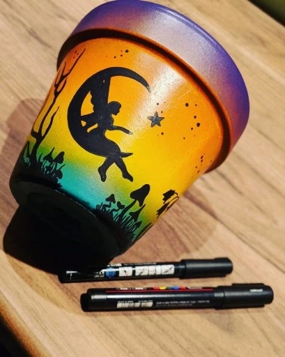 MARKER Z FARBĄ PLAKATOWĄ POSCA PC-5M JASNY POMARAŃ Rodzaj dekoracyjny do ceramiki do drewna do kartonu do metalu do papieru do plastiku do renowacji do szkła do tekstyliów wodny