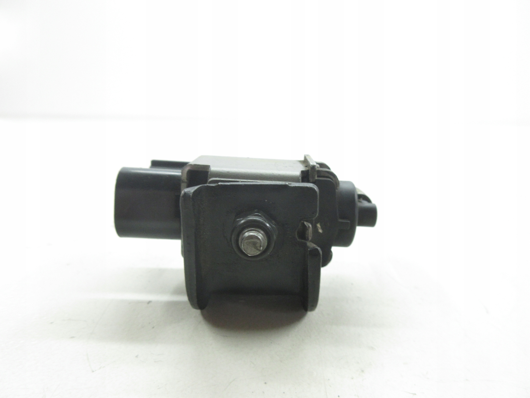 Honda Civic VII 1.4 клапан давления