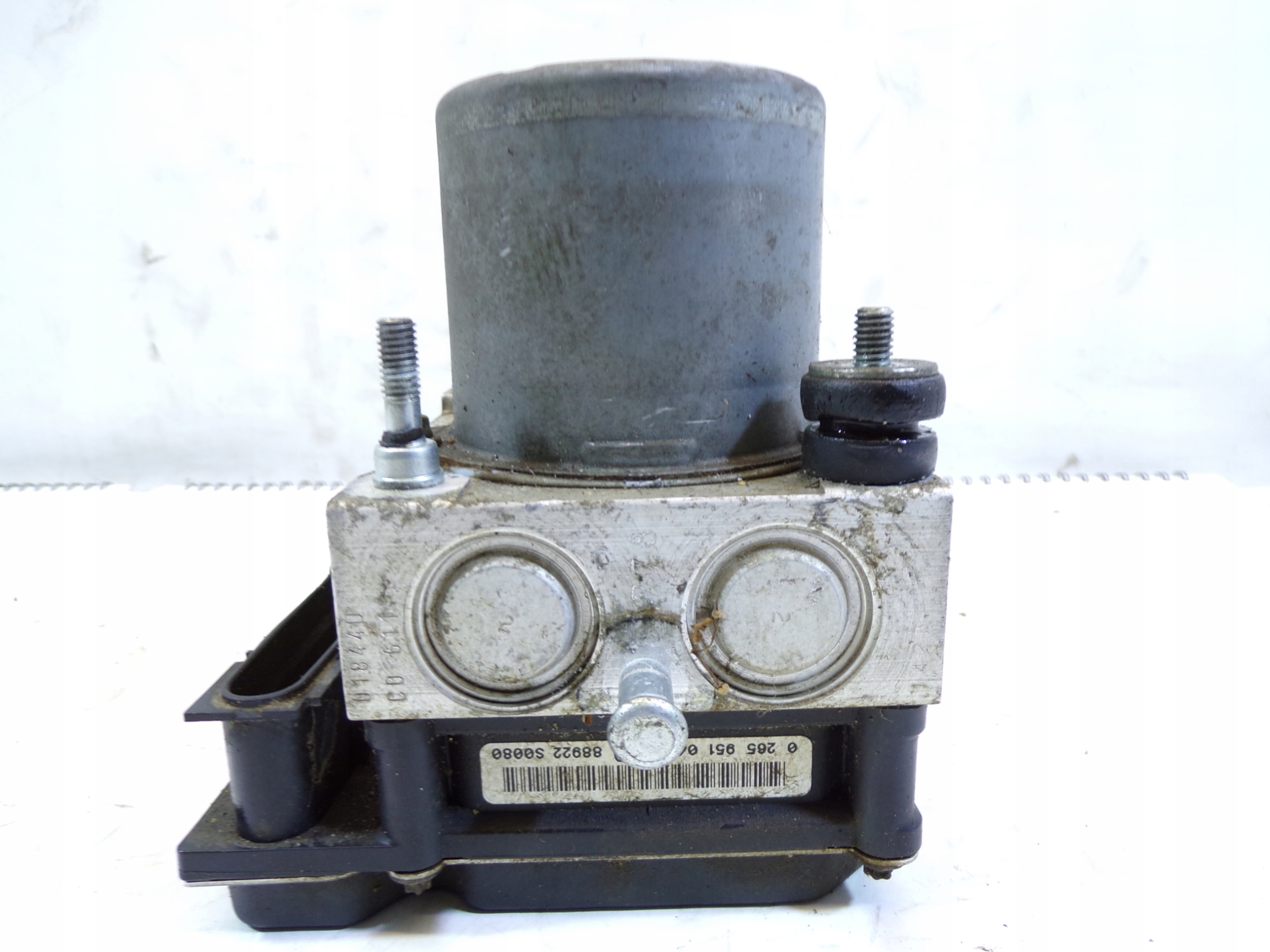 pump ABS MITSUBISHI 4670A403 B06