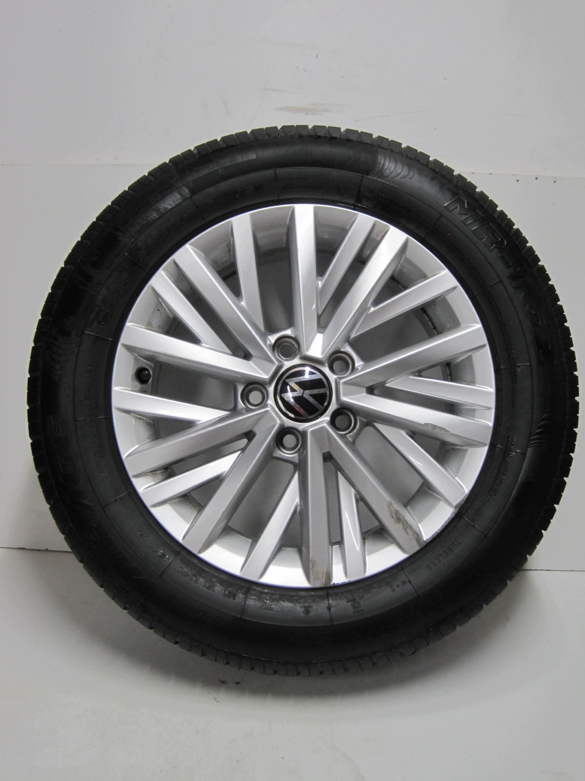 wheels discs tyres VW T-ROC 2GA R16 3 6 MM