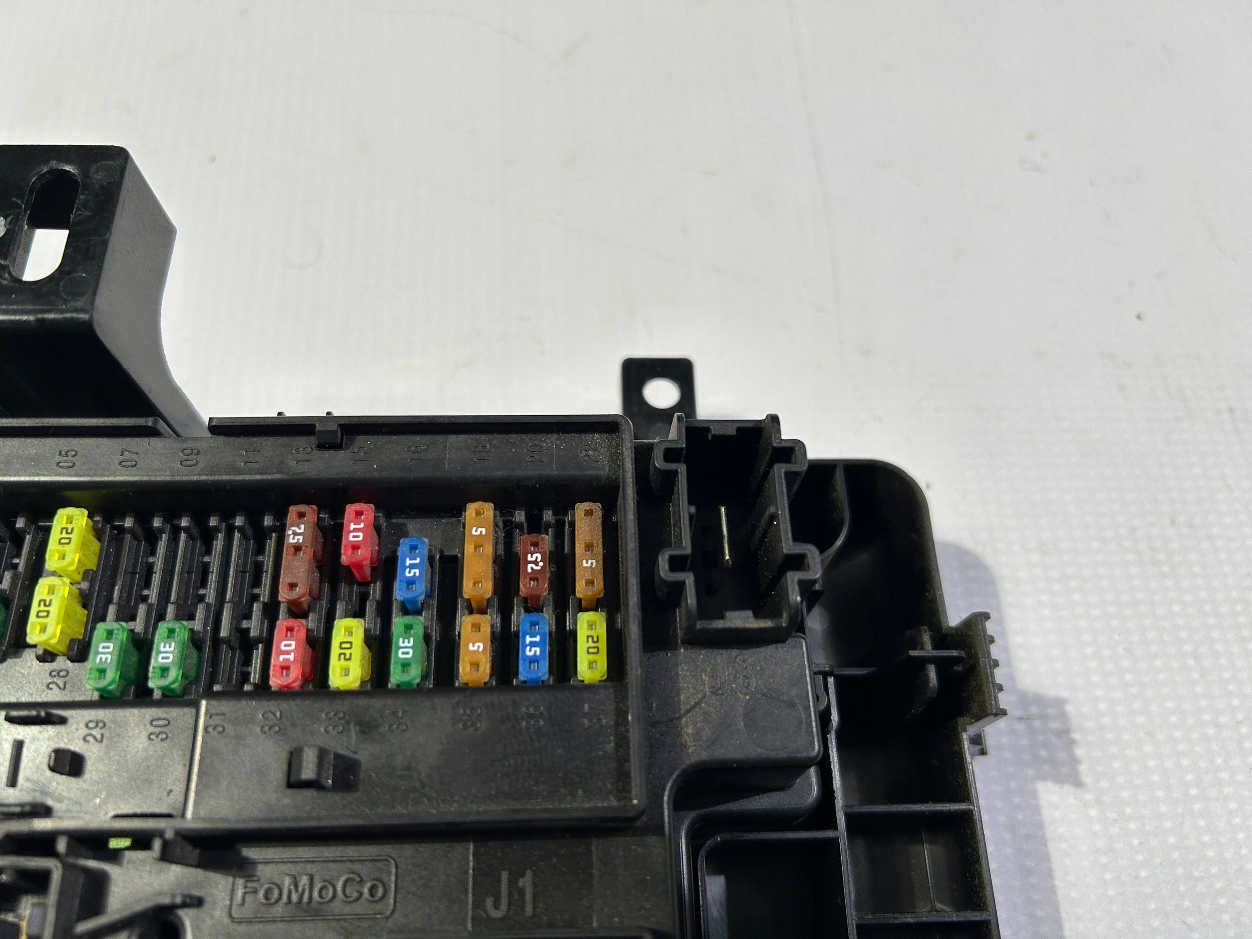 Unité commande confort BCM Module fusibles Fusibles Ford Mustang 2015