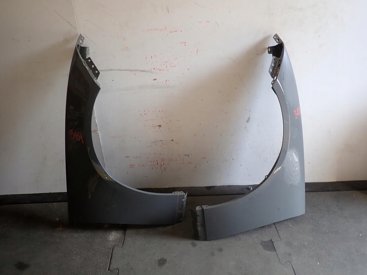 fender front front right DODGE CHARGER 2015