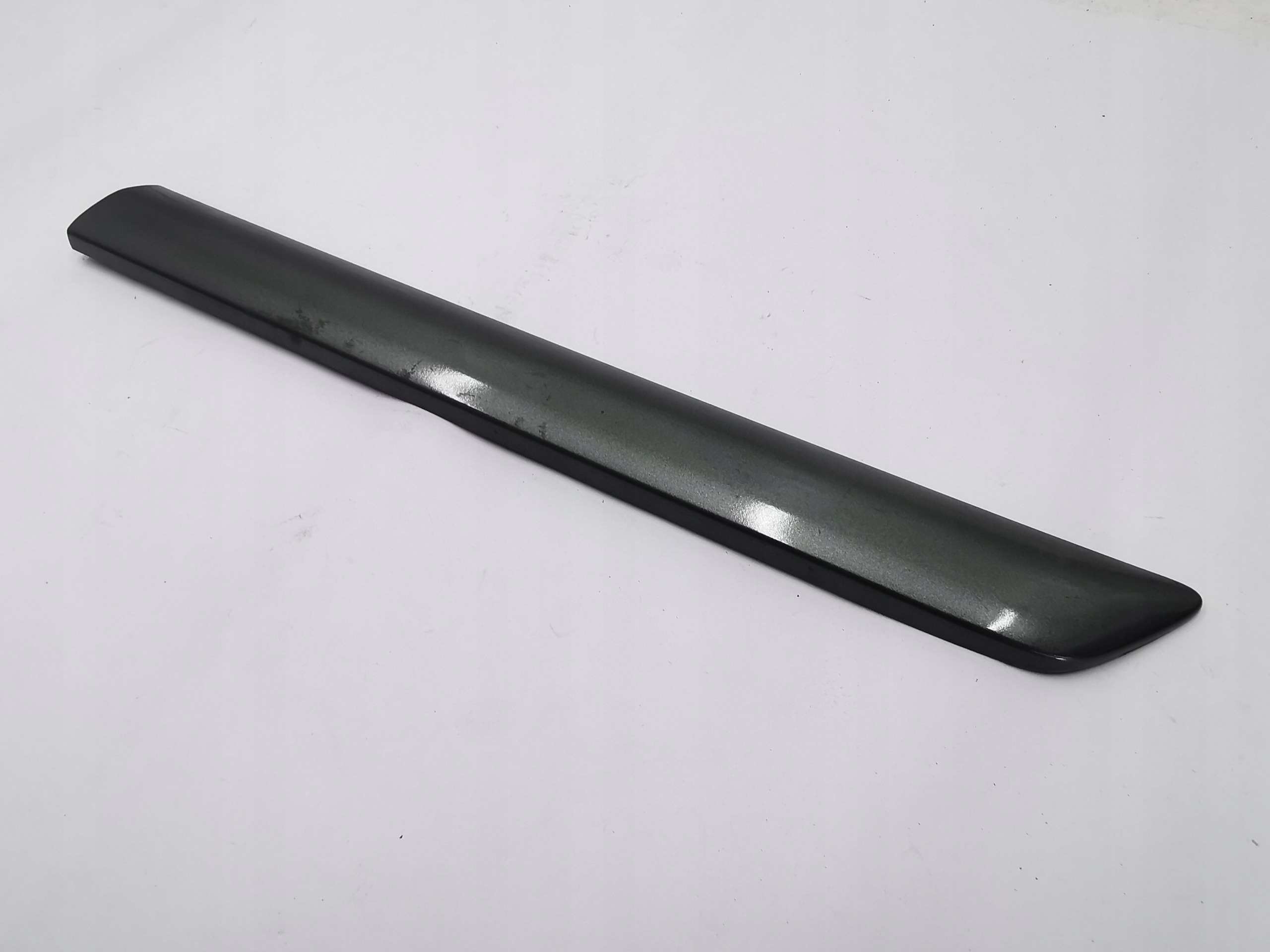 moulding door left rear part TOYOTA COROLLA E12 / 75652-02040