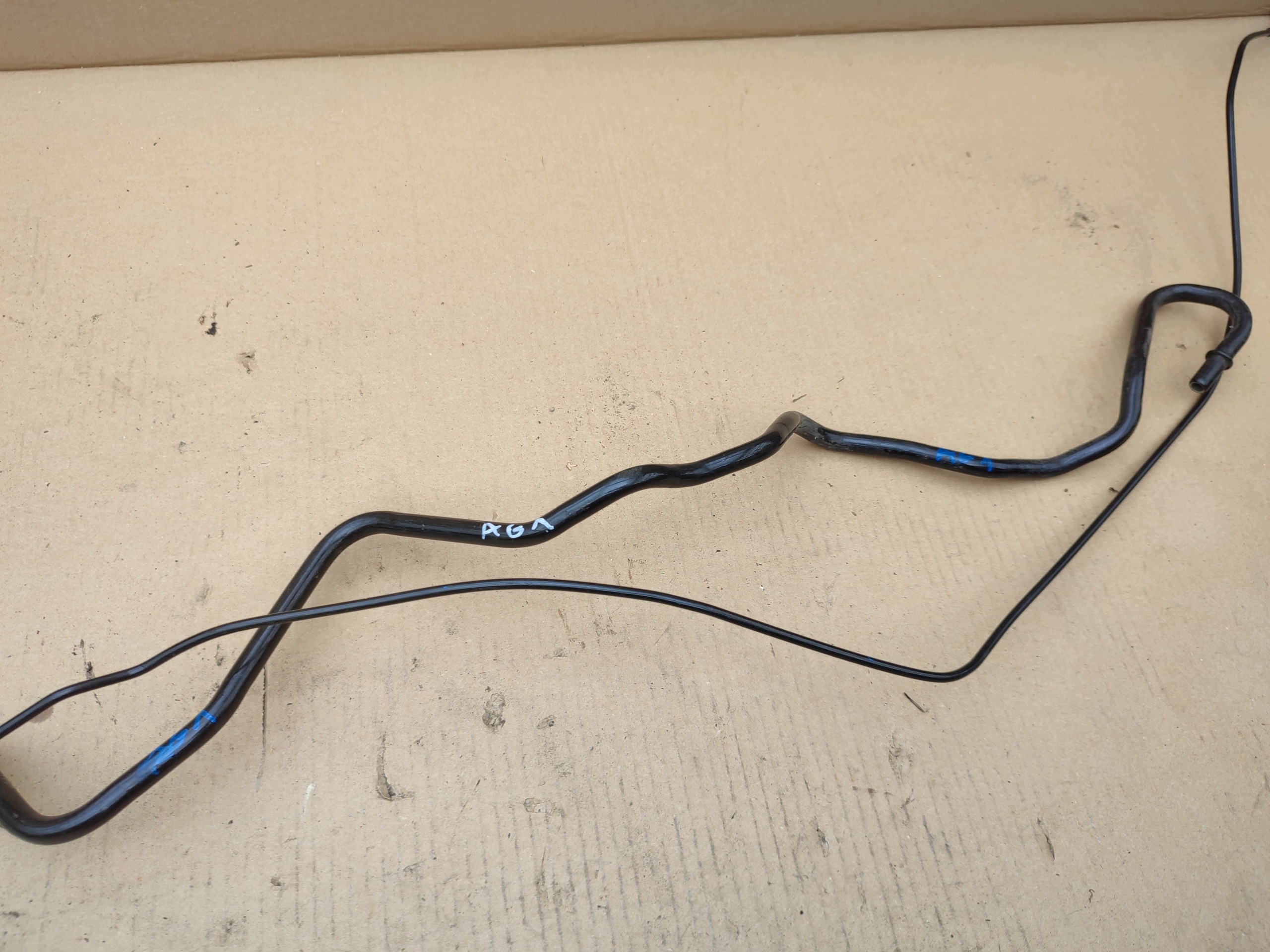 fuel hose Bmw e65 3.0 diesel