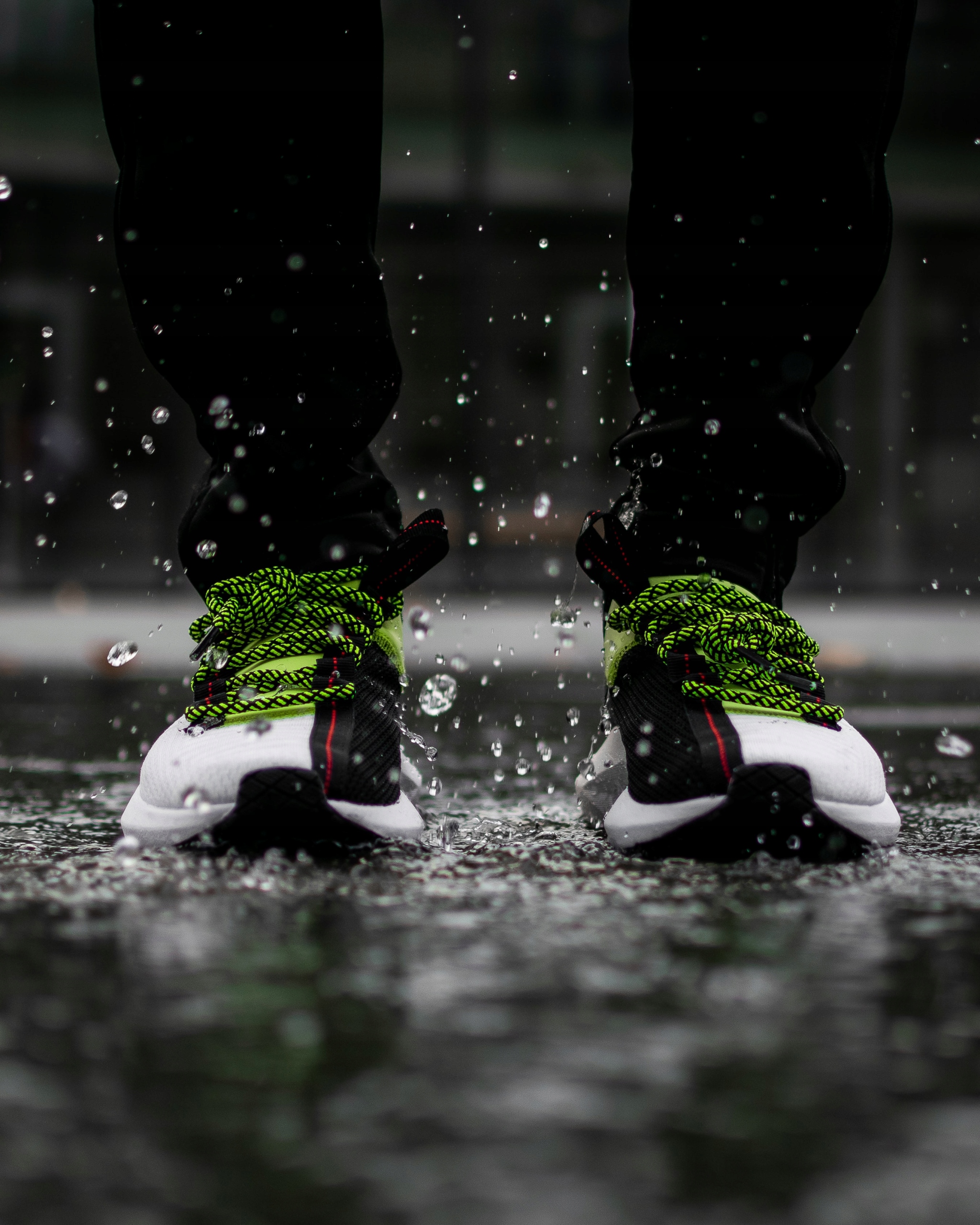 IMPREGNAT DO BUTÓW SPRAY WODOODPORNY WOLY MOCNY x2 Cechy dodatkowe można stosować z membranami oddychającymi