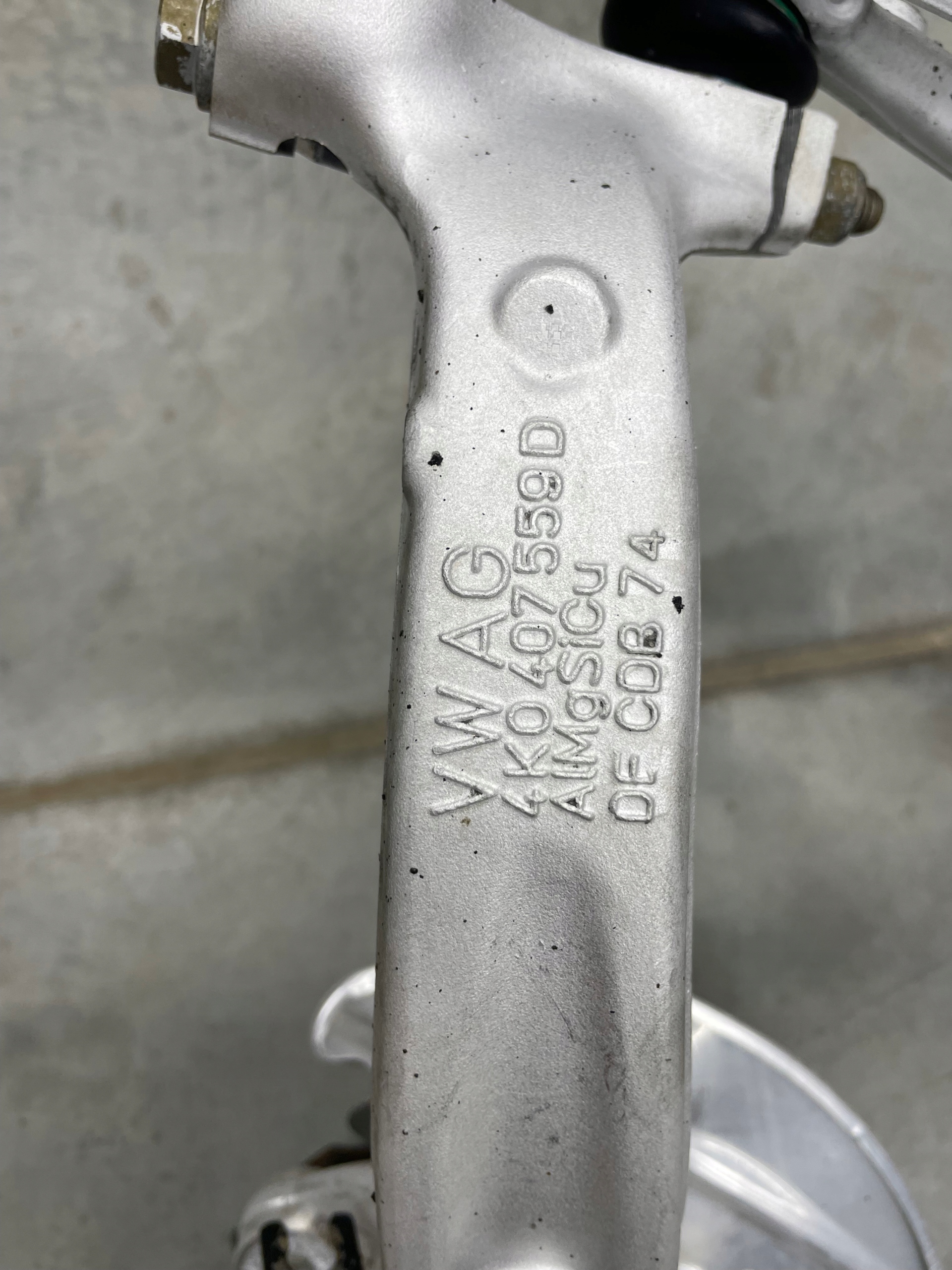 поворотный кулак A6 A7 C8 Рычаги управления оригинал