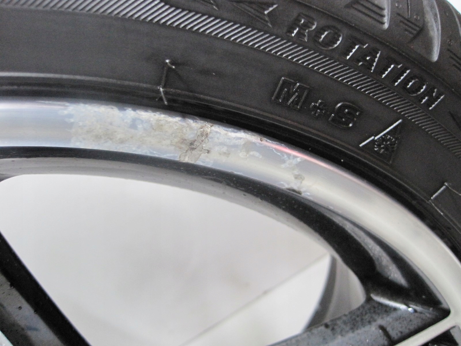 wheels discs tyres MERCEDES 117 CLA AMG R18 7MM M+S