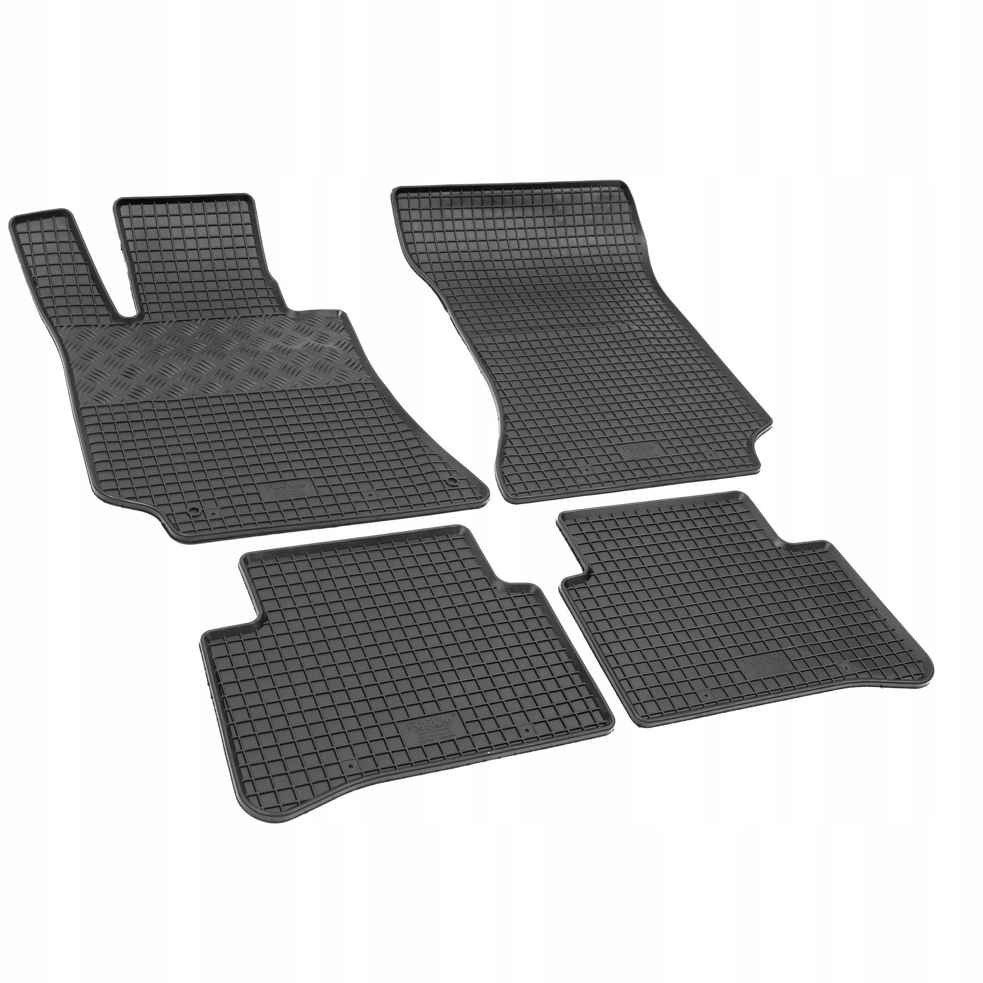 Zestaw dywaników do MERCEDES E-Klasse Kombi od 2009 do 2015 Stan opakowania oryginalne