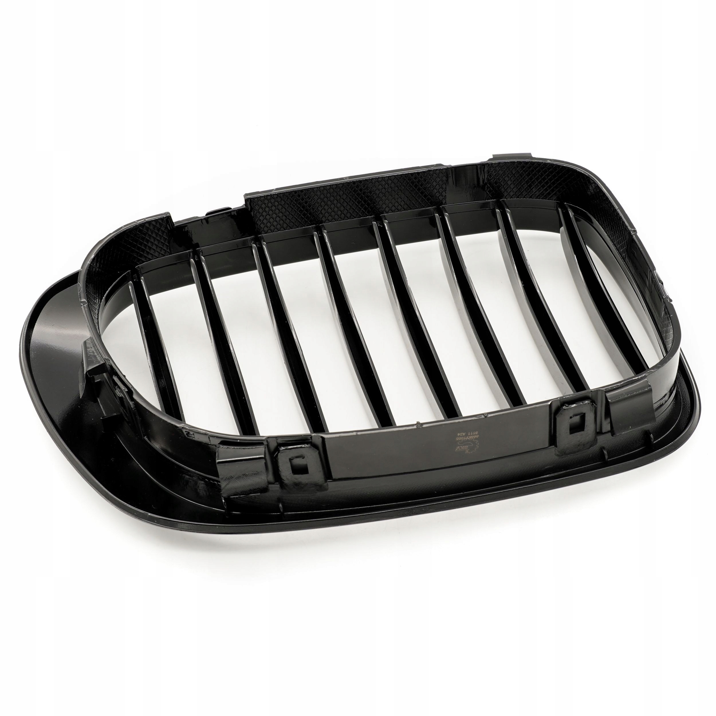 GRILL NERKA ATRAPA BMW 3 E46 COUPE 51138208683 CZARNY POŁYSK EAN (GTIN) 5903968482145