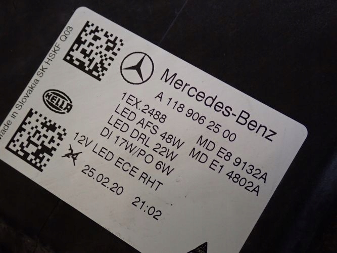 MERCEDES W118 188 CLA LED PERFORMANCE reflektor left light left A1189062500