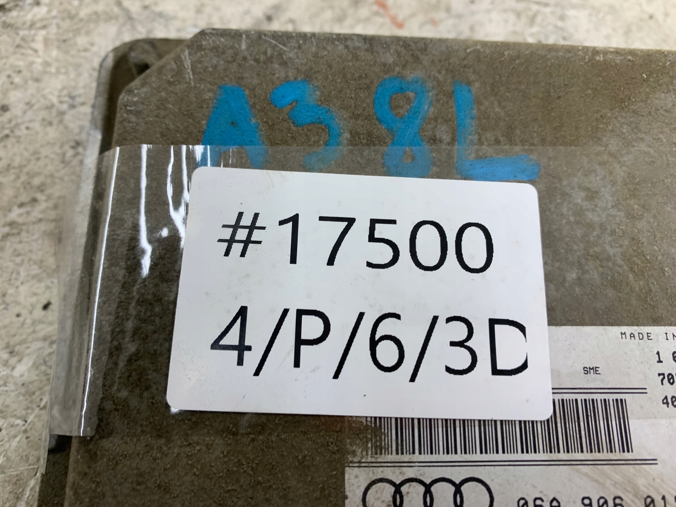 AUDI A3 8L 1.6 Centralina computer 06A906019D