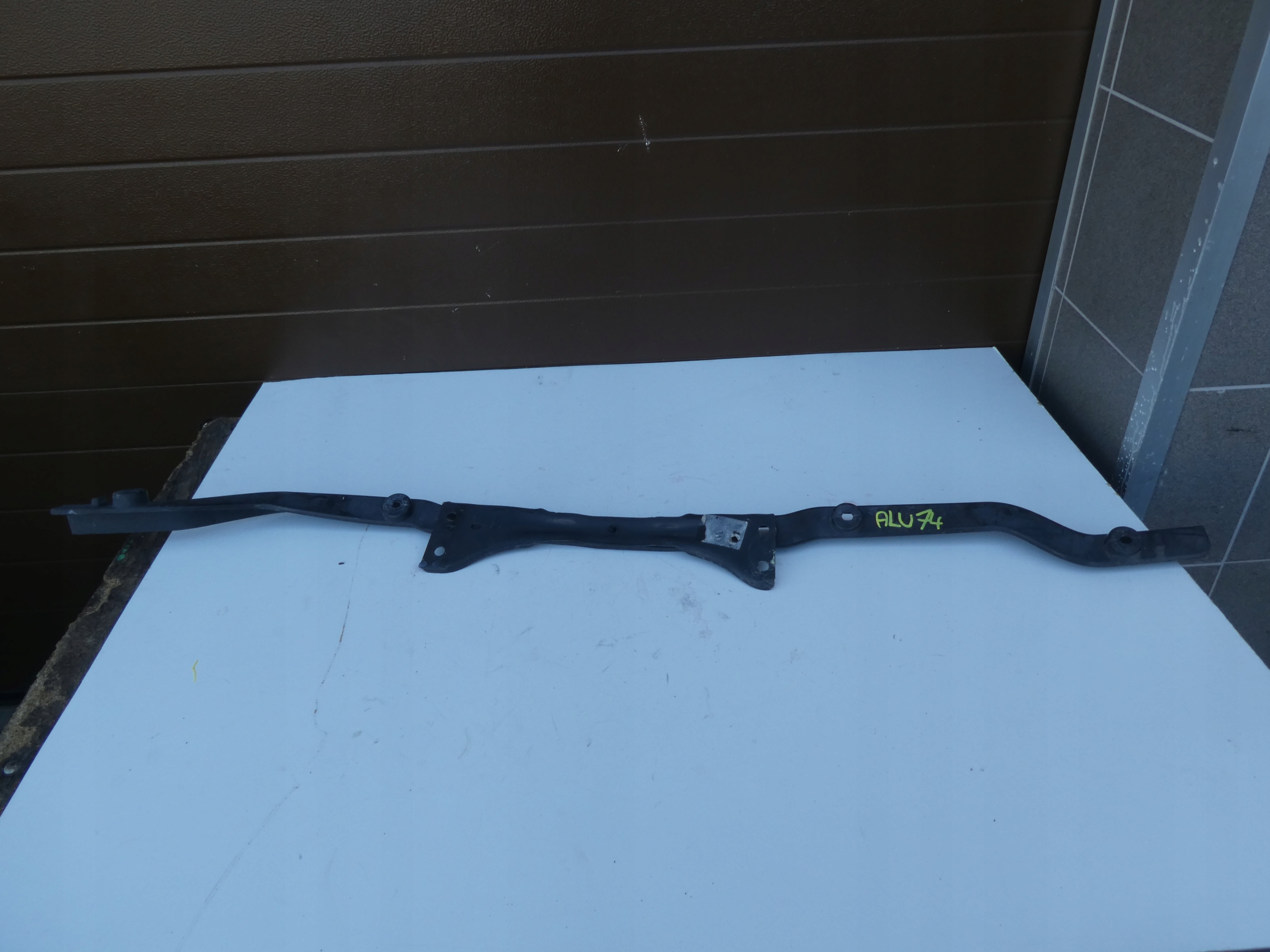 VW CADDY IV holder covers chassis 2K5825205C