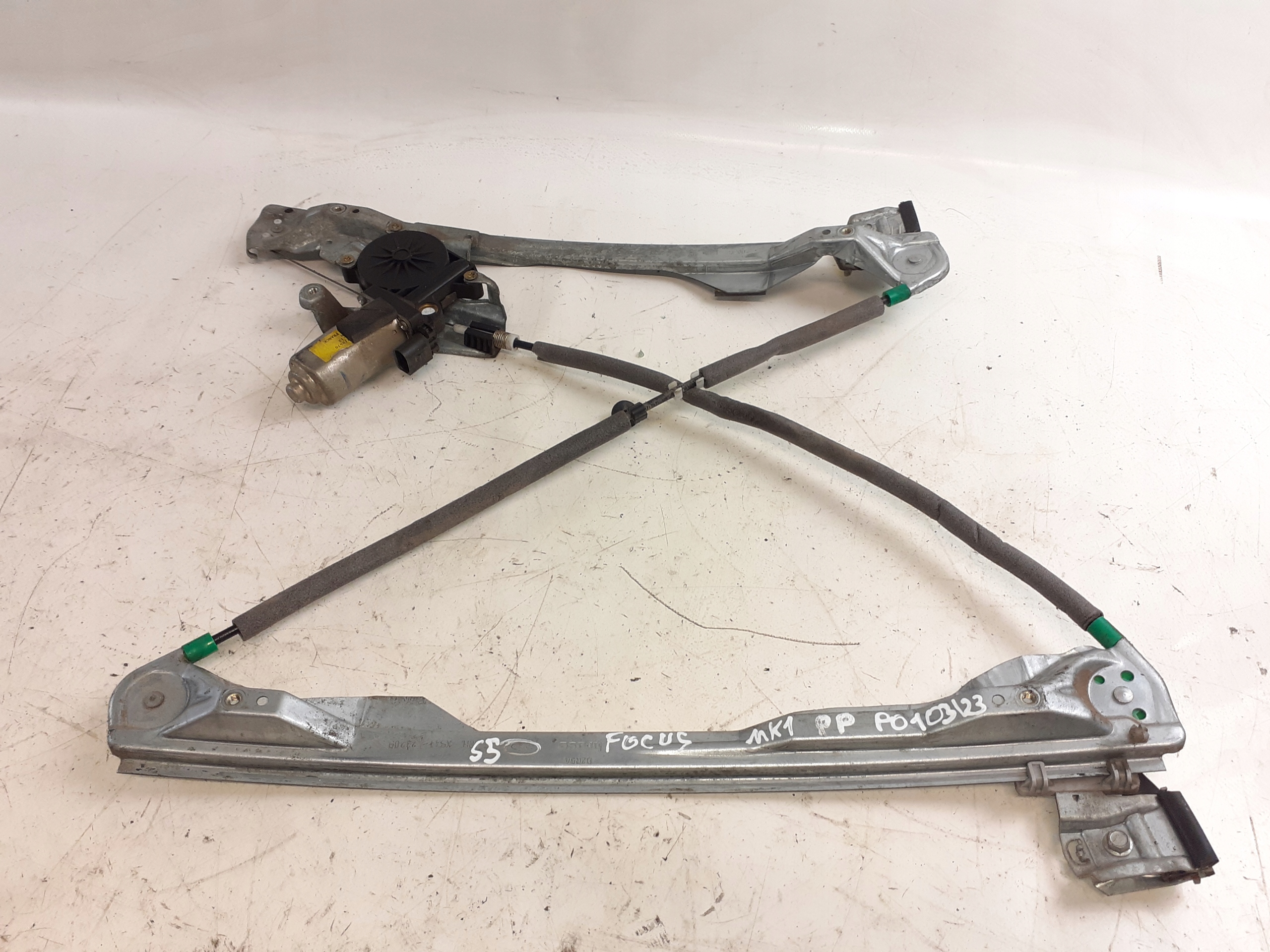 window regulator right front FORD FOCUS MK1