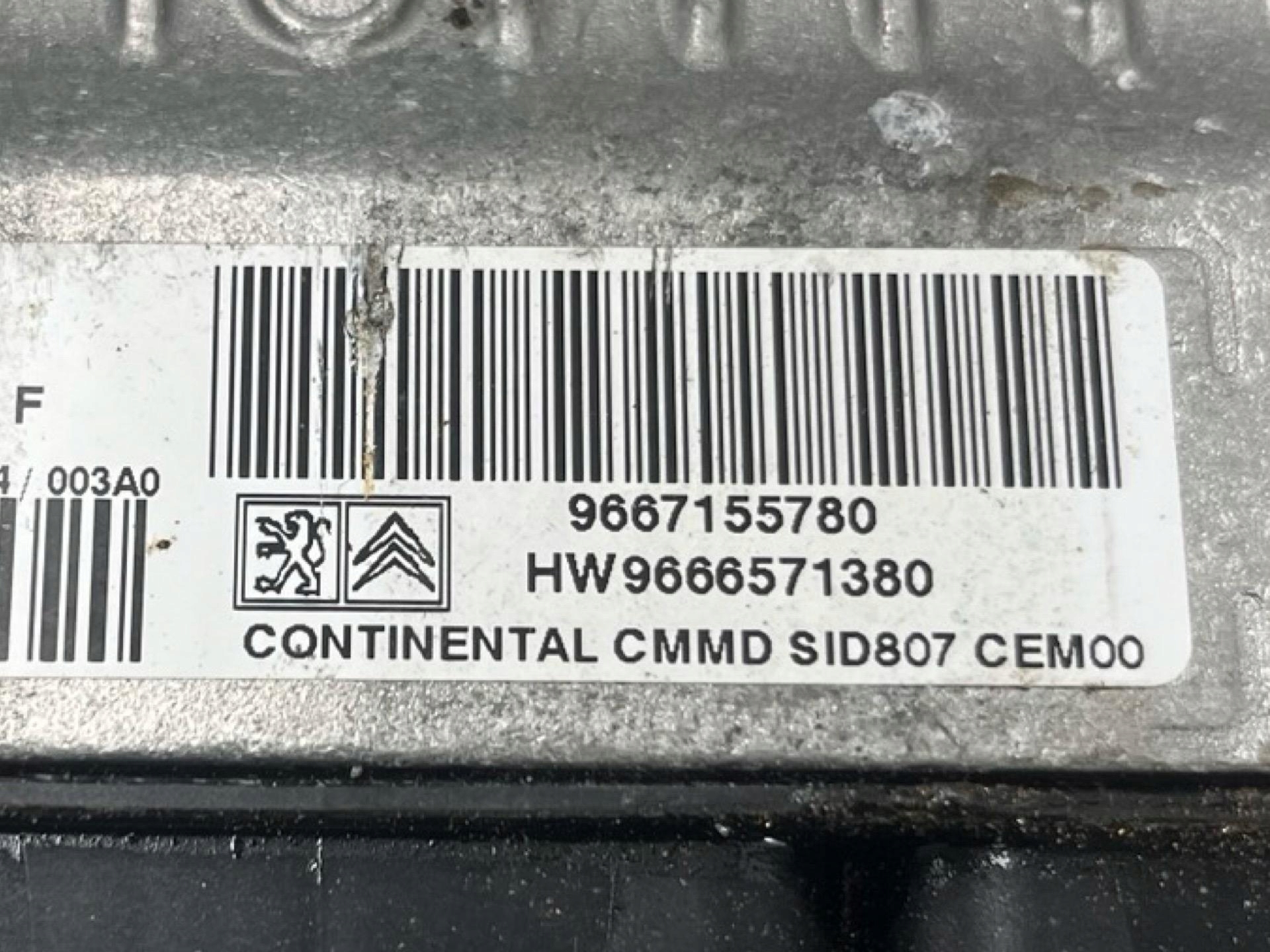 control unit of the engine Peugeot 308 2010 9667155780