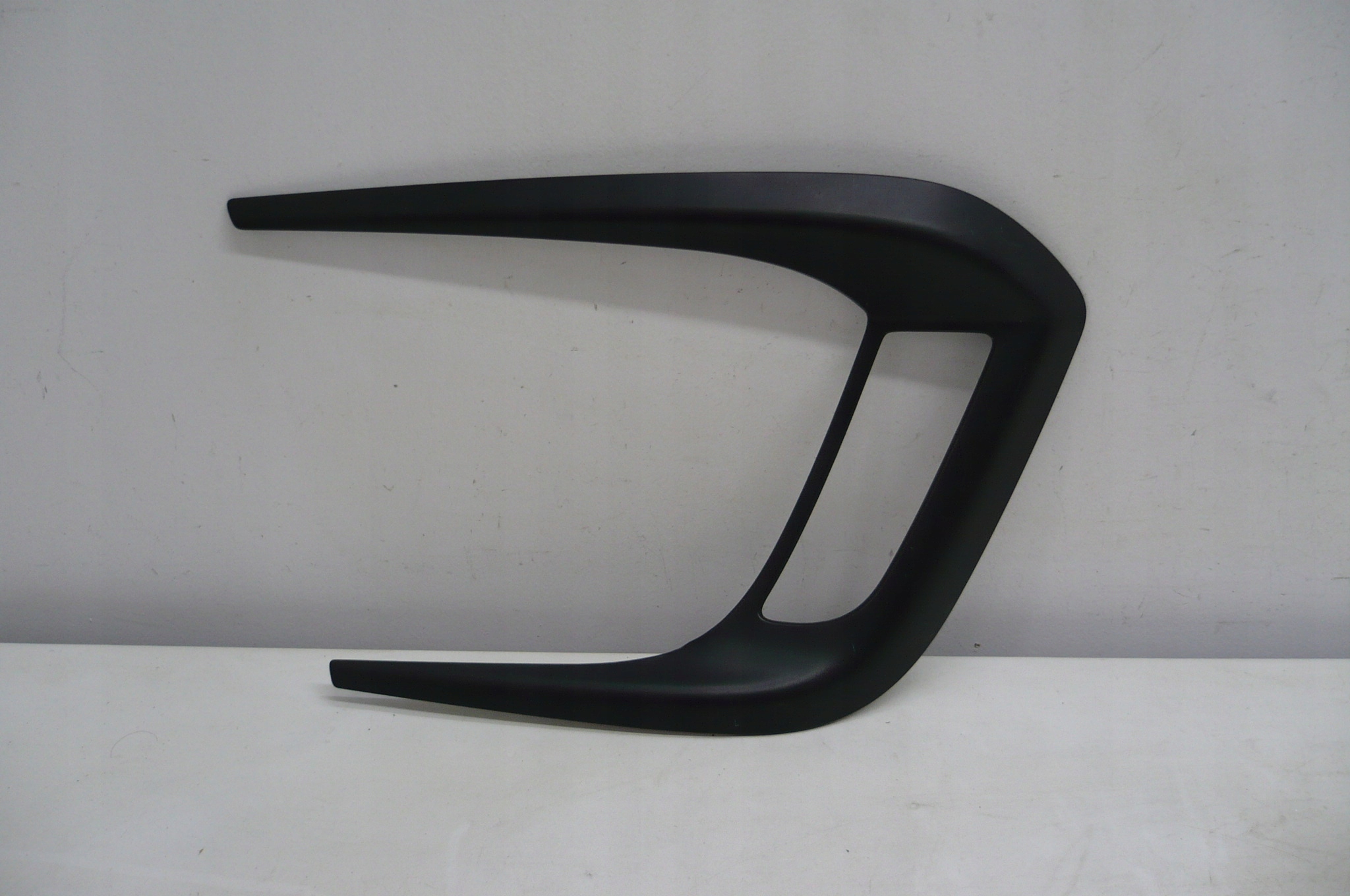 SUZUKI VITARA II LIFT 2015- grid frame OZDOBNA of a bumper left front