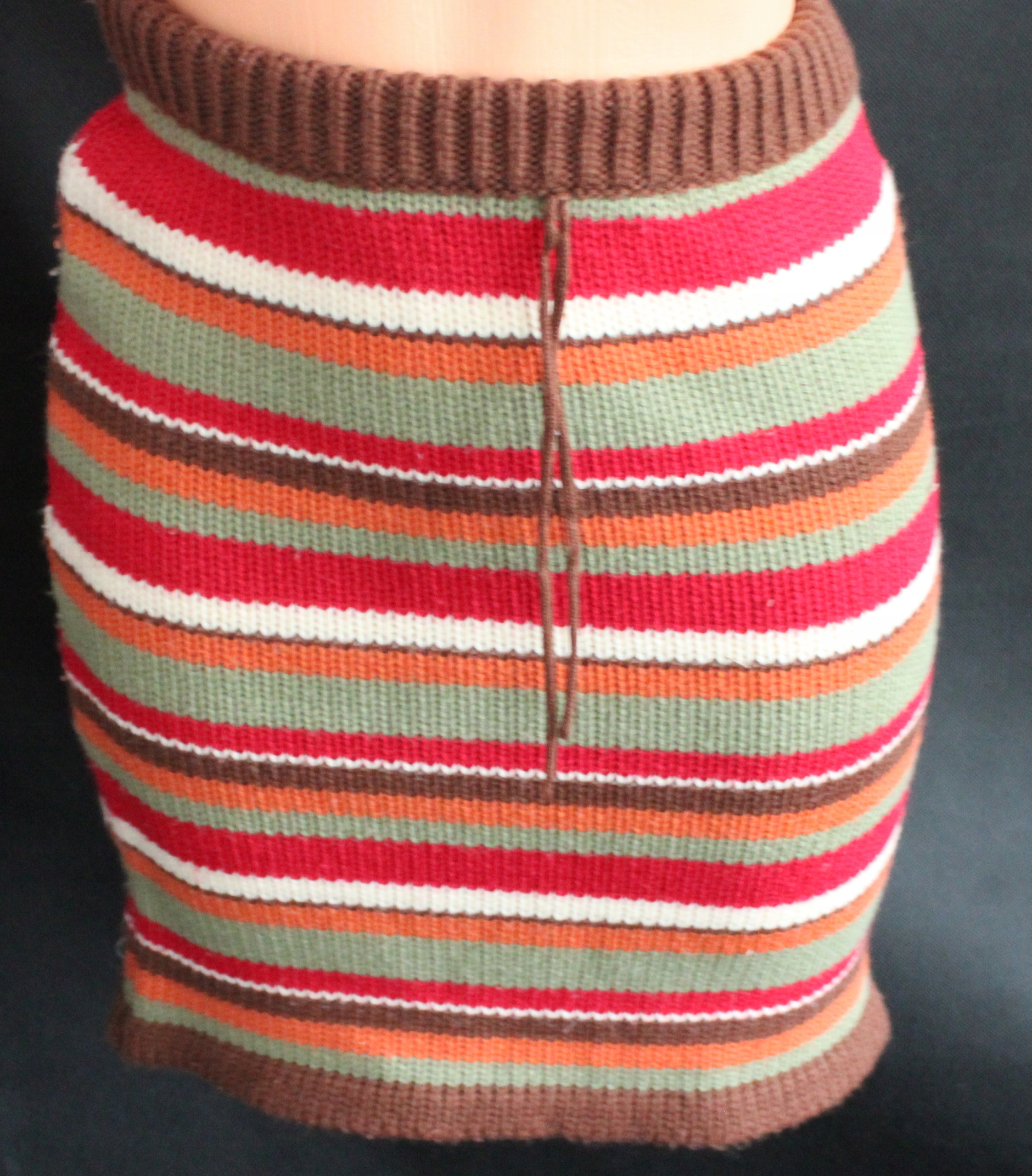 DZIANINOWA SPÓDNICA ROZMIAR 36