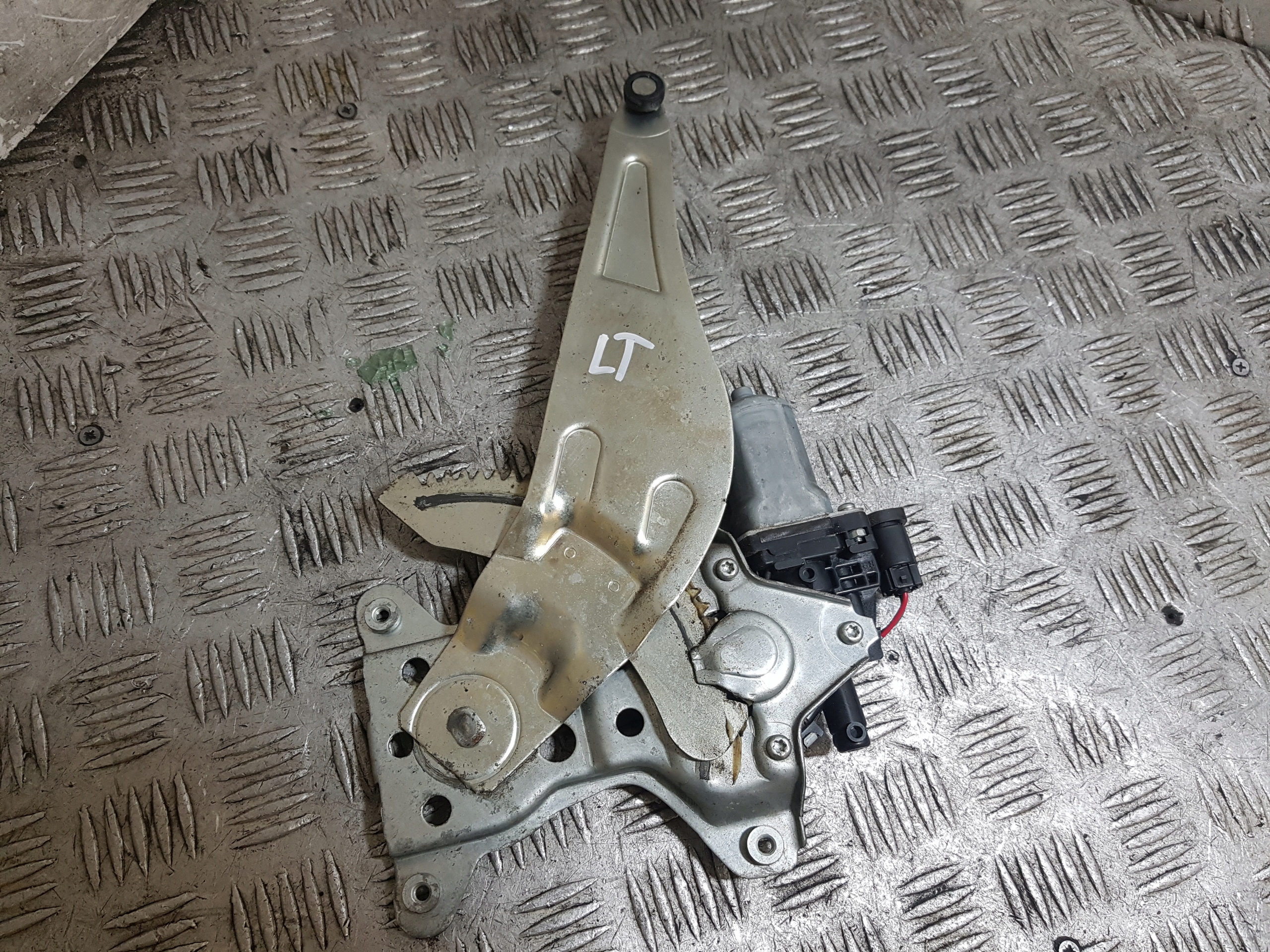 mechanism windows left rear part SUZUKI SWIFT 4 1.3 B 83560-63J00