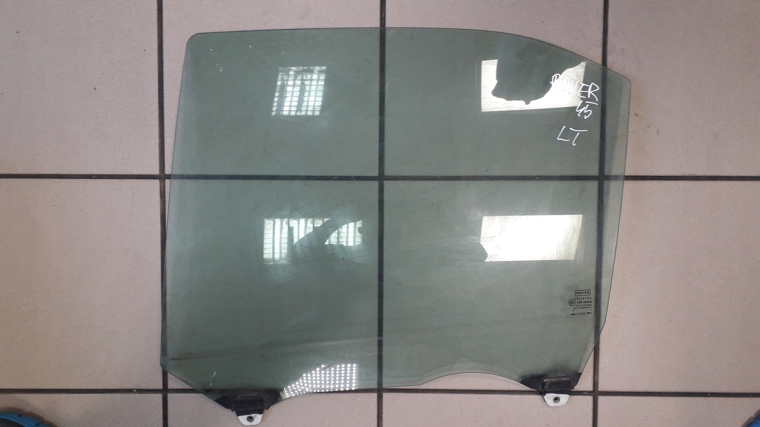 ROVER 400 45 MG ZS 4D 5D SZYBA LEWA TYLNA DUŻA