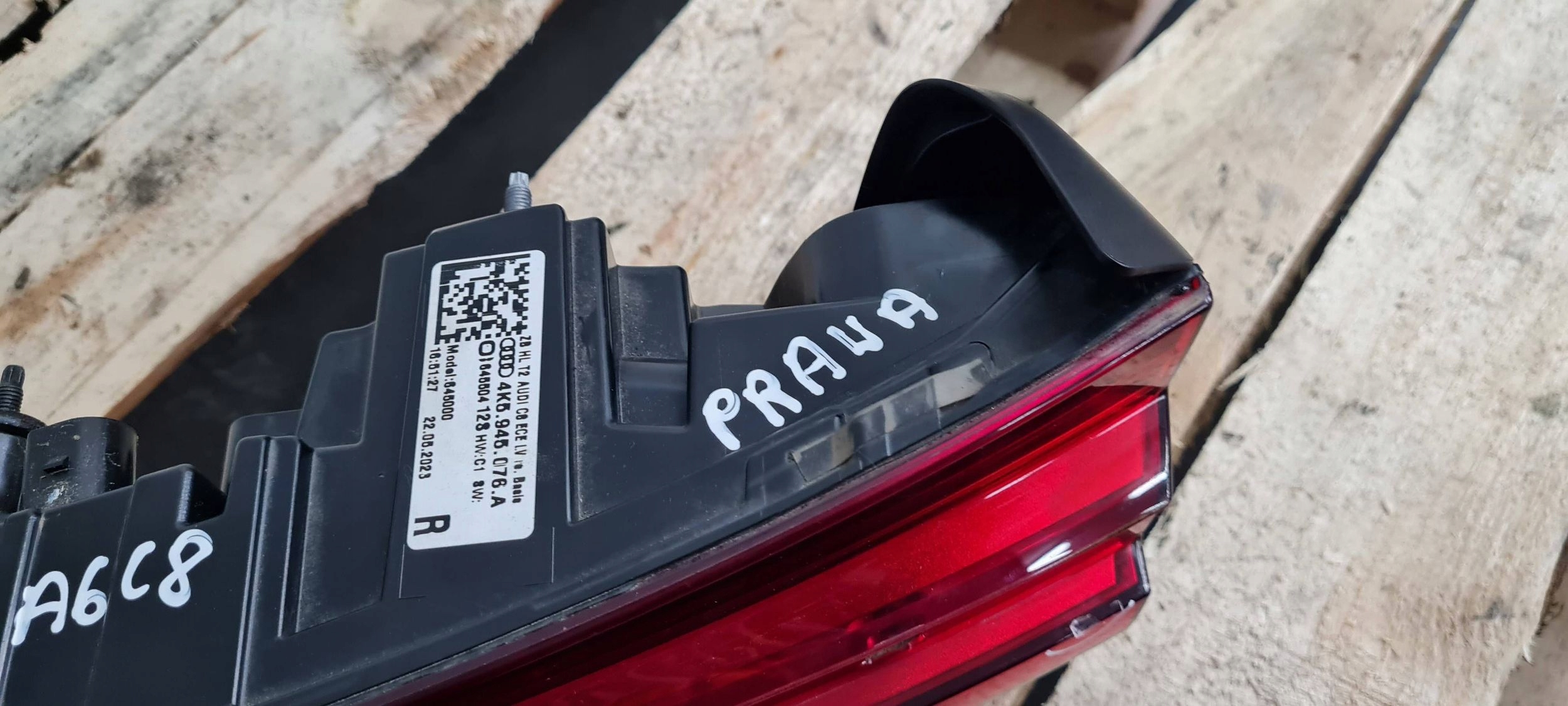 A6 C8 4K sedan light LED right right rear part rear 4K5945076A 23R