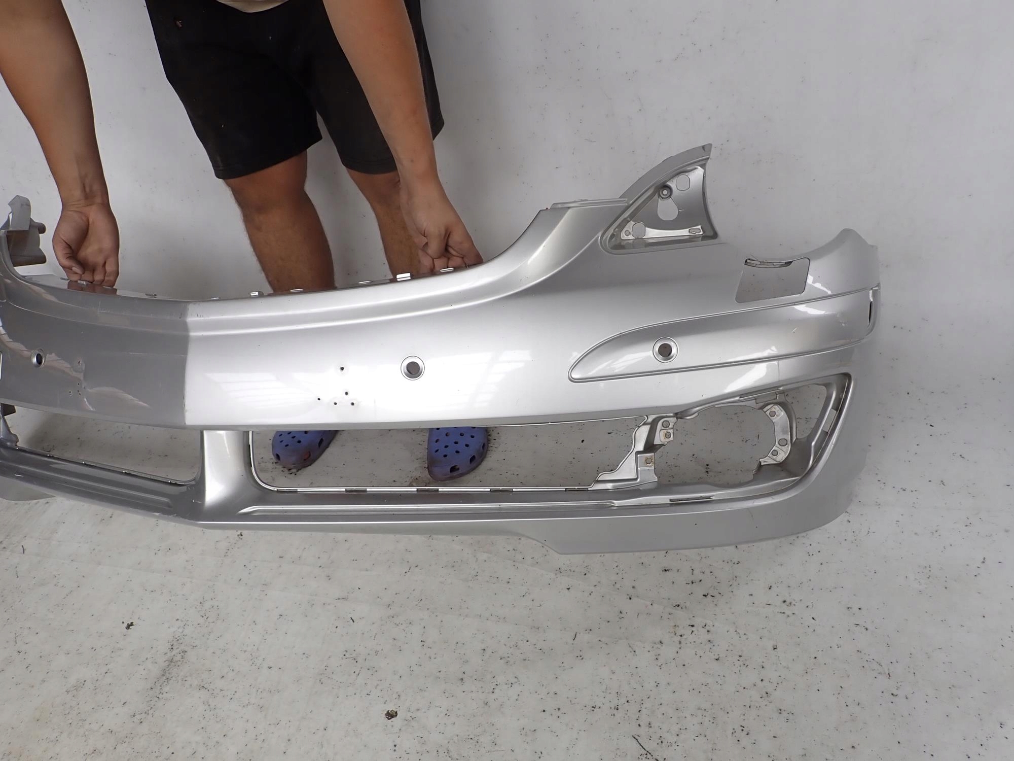 MERCEDES R-KLASA W251 05-09 bumper front front washer PDC