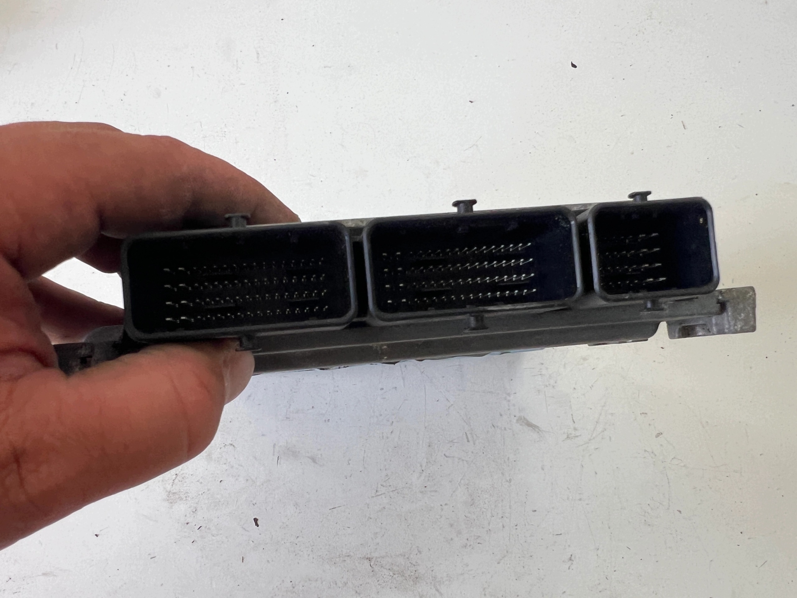 DACIA DUSTER K9K666 1.5 A2C12510102 237109855R 237107137R computer