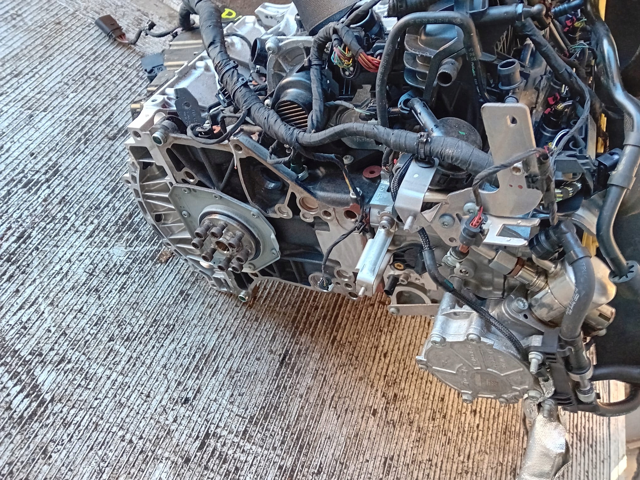 engine complete AUDI 2,0 TFSI DMS 2 TYSKM