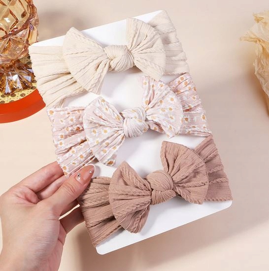 Opaska na głowę ZESTAW 3 SZEROKICH OPASEK DLA NIEMOWLĄT i DZIEWCZYNKI Kolor beżowy