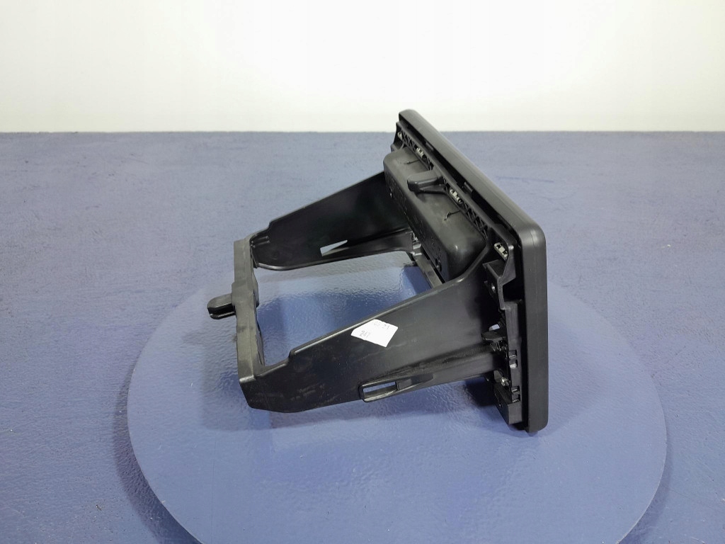 renault EXPRESS рамка панель корпус радио 682602442R
