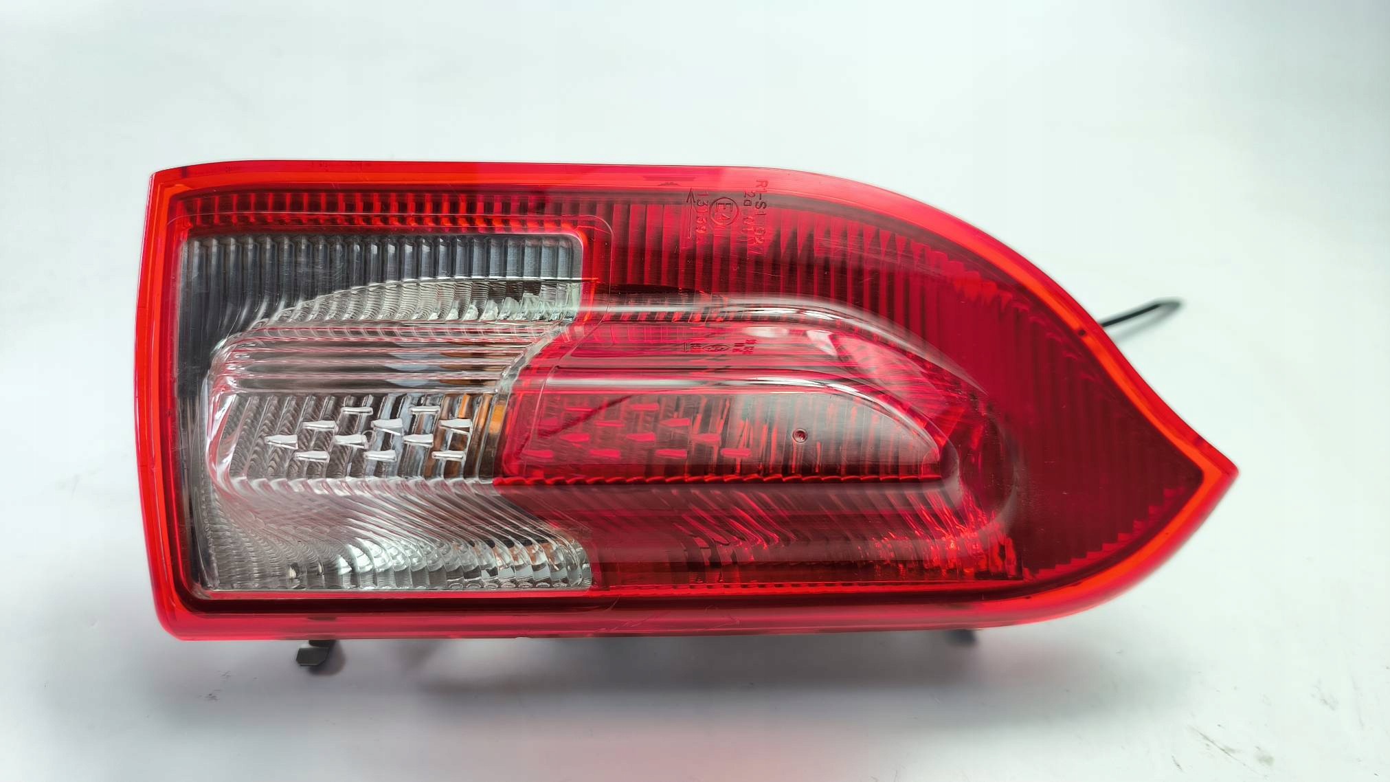 light right rear part boot 13226854 OPEL INSIGNIA A KOMBI
