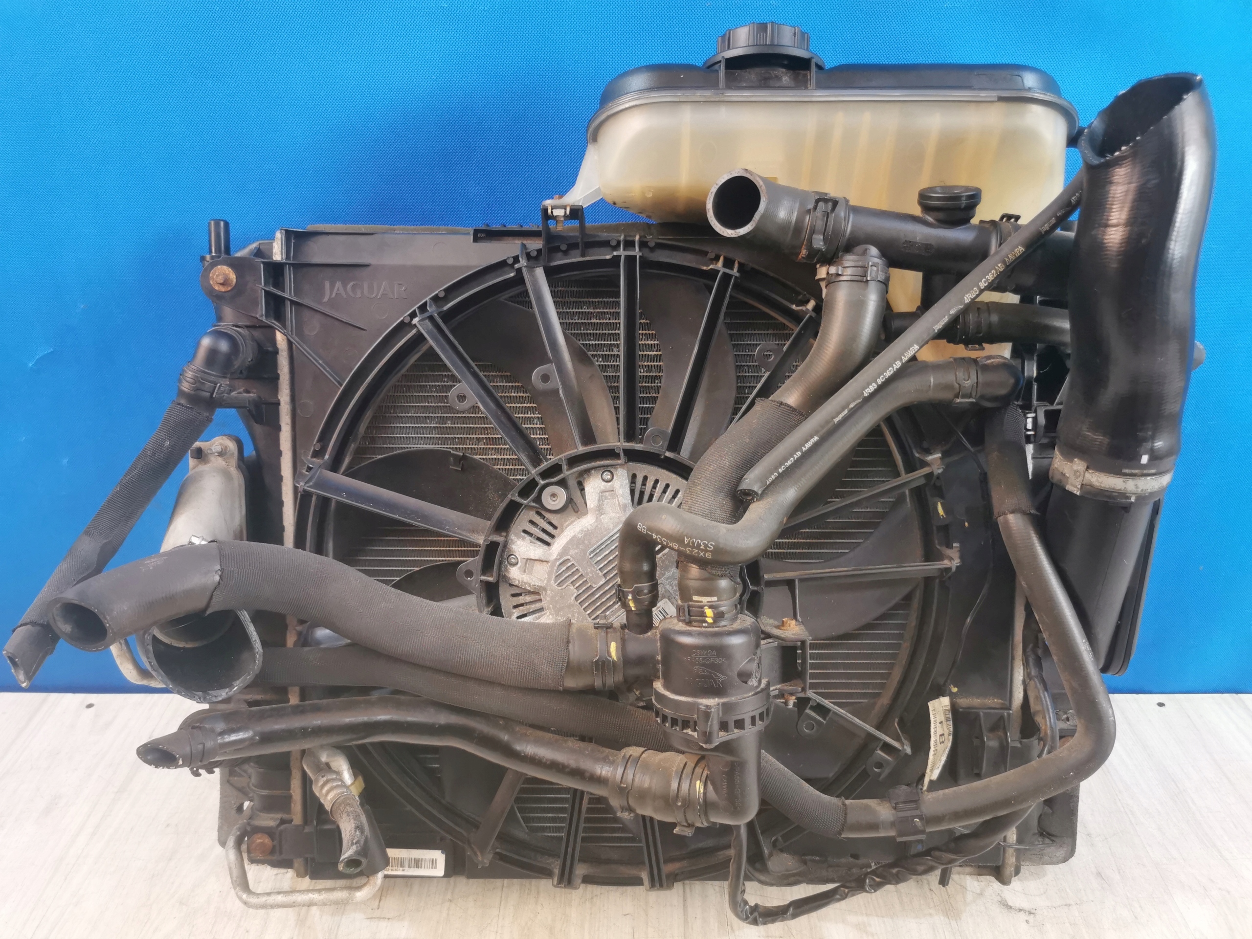 Jaguar XF X250 07/11 chłodnice wentylator komplet 3.0 diesel