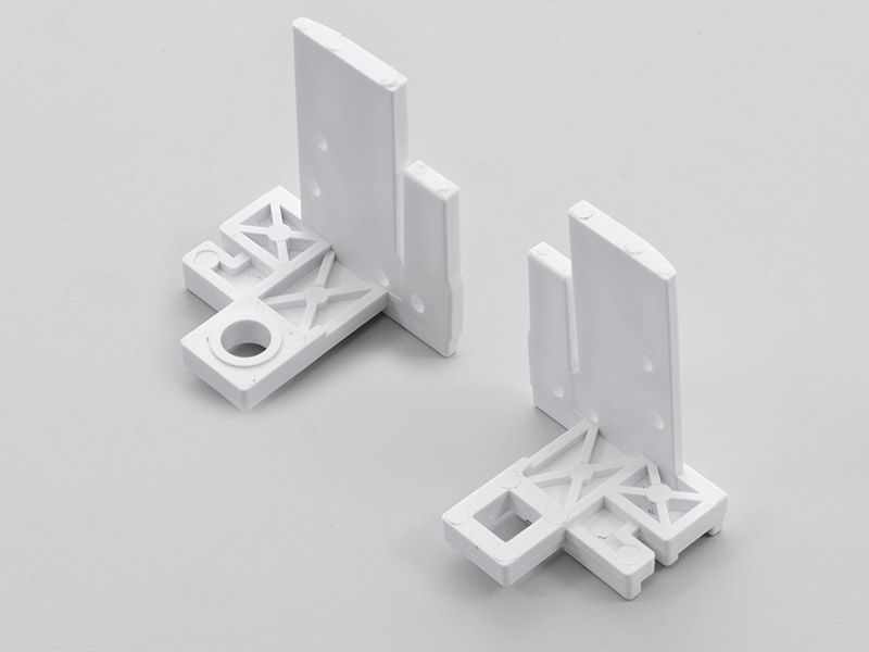 Uchwyt do rolety dachowej dekolux prowadnica szeroka Rodzaj prowadnica