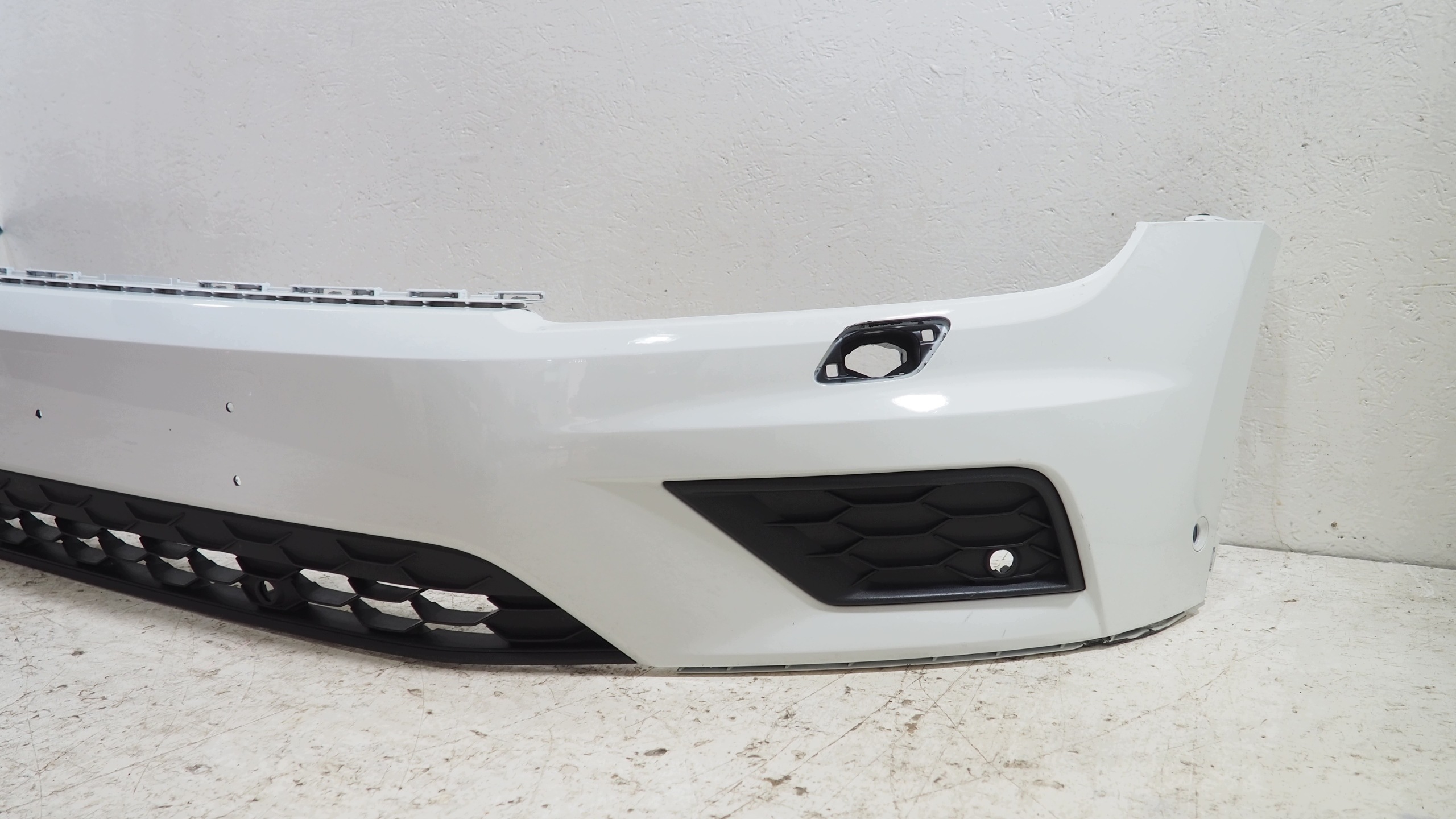 VW Tiguan II Allspace bumper front front 5NN807221