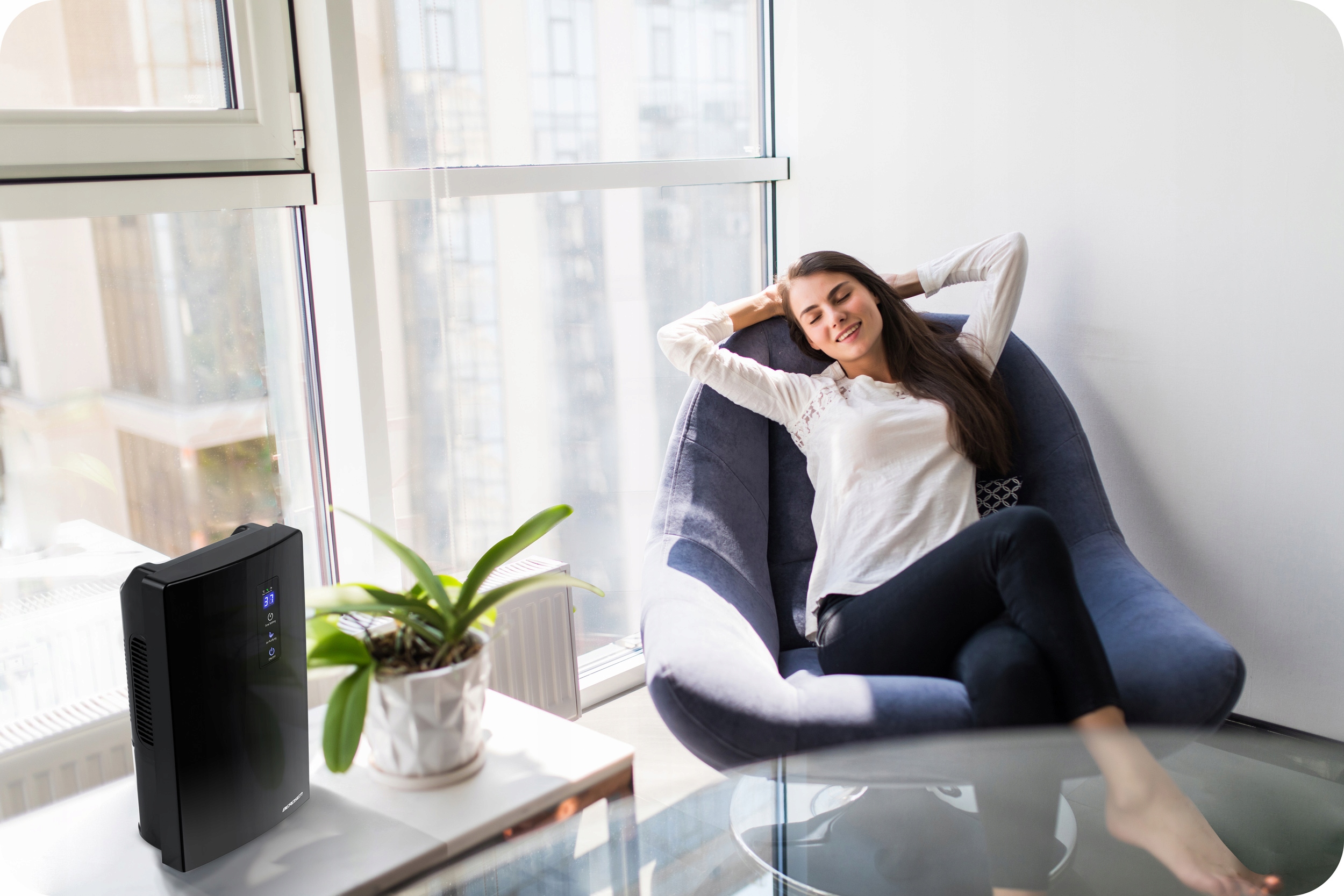 OSUSZACZ POWIETRZA POCHŁANIACZ WILGOCI WYŚWIETLACZ Marka Berdsen