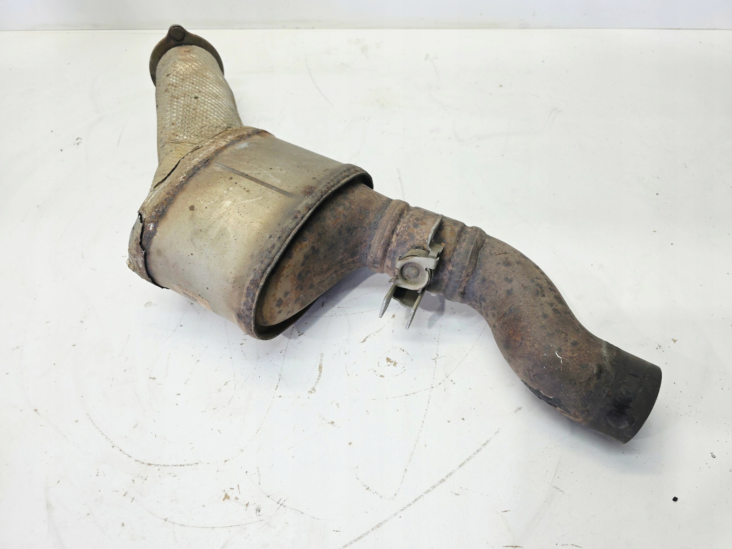 catalyst AUDI A4 A5 A6 C7 A4 B9 4G0131703AE 8K0230CA
