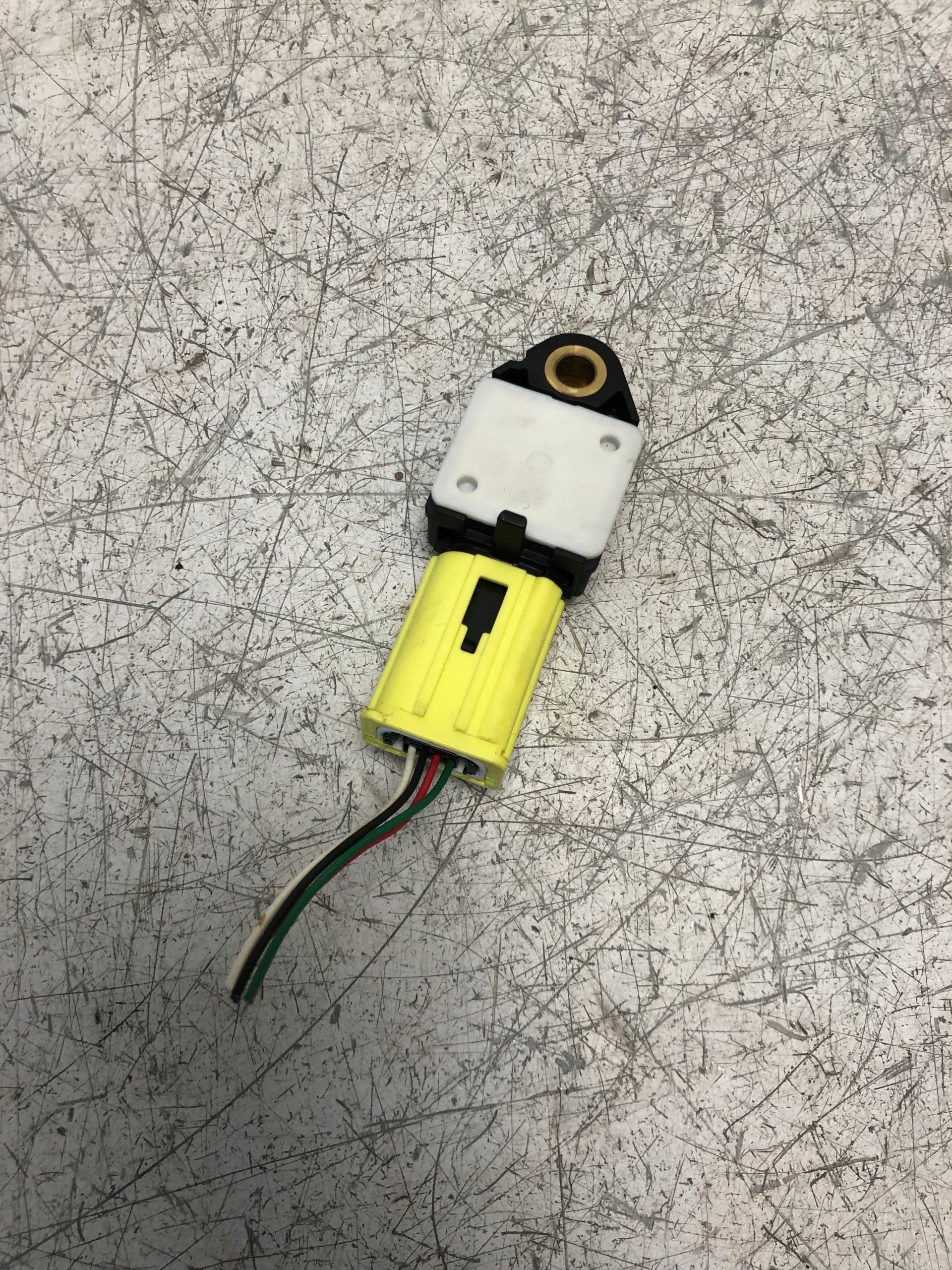 Crashsensor Drucksensor TOYOTA AURIS und 89831-02060